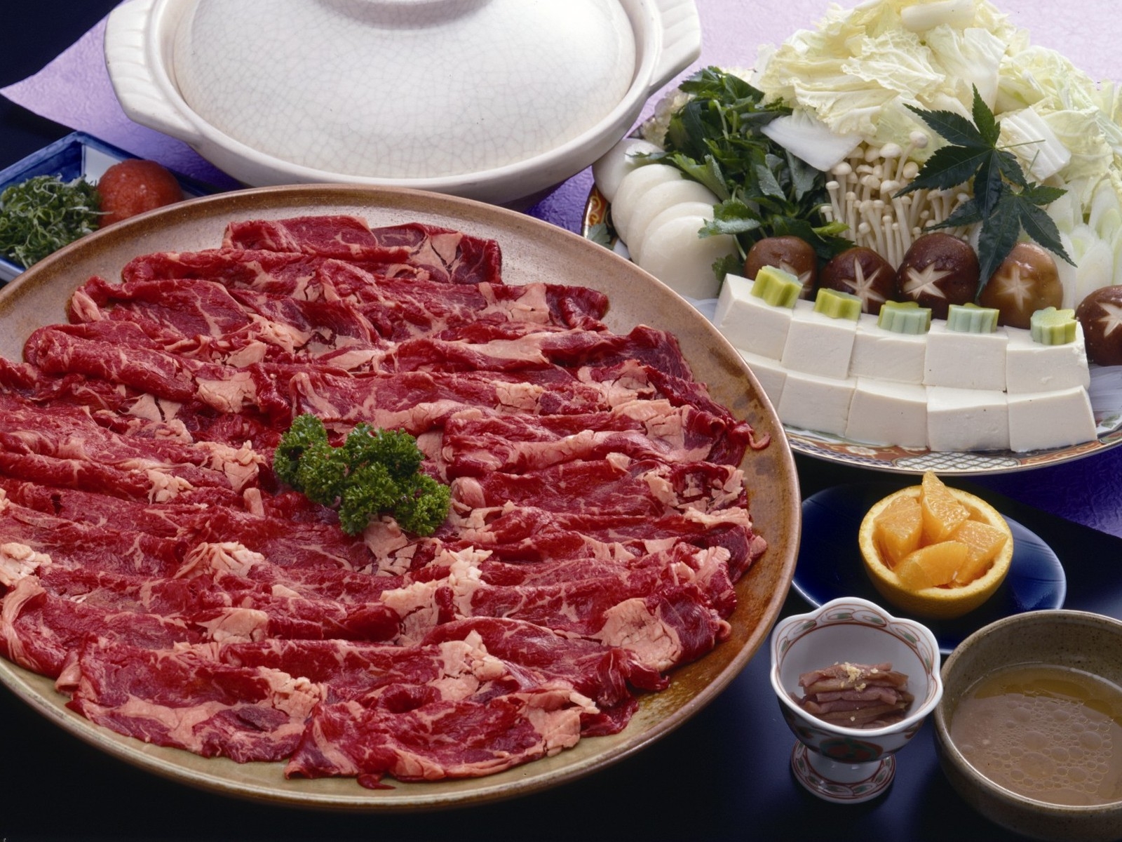 【お部屋食でゆっくりと！】夕食は、和牛しゃぶしゃぶ（お肉のみ30分間食べ放題付）ご堪能いただきます。