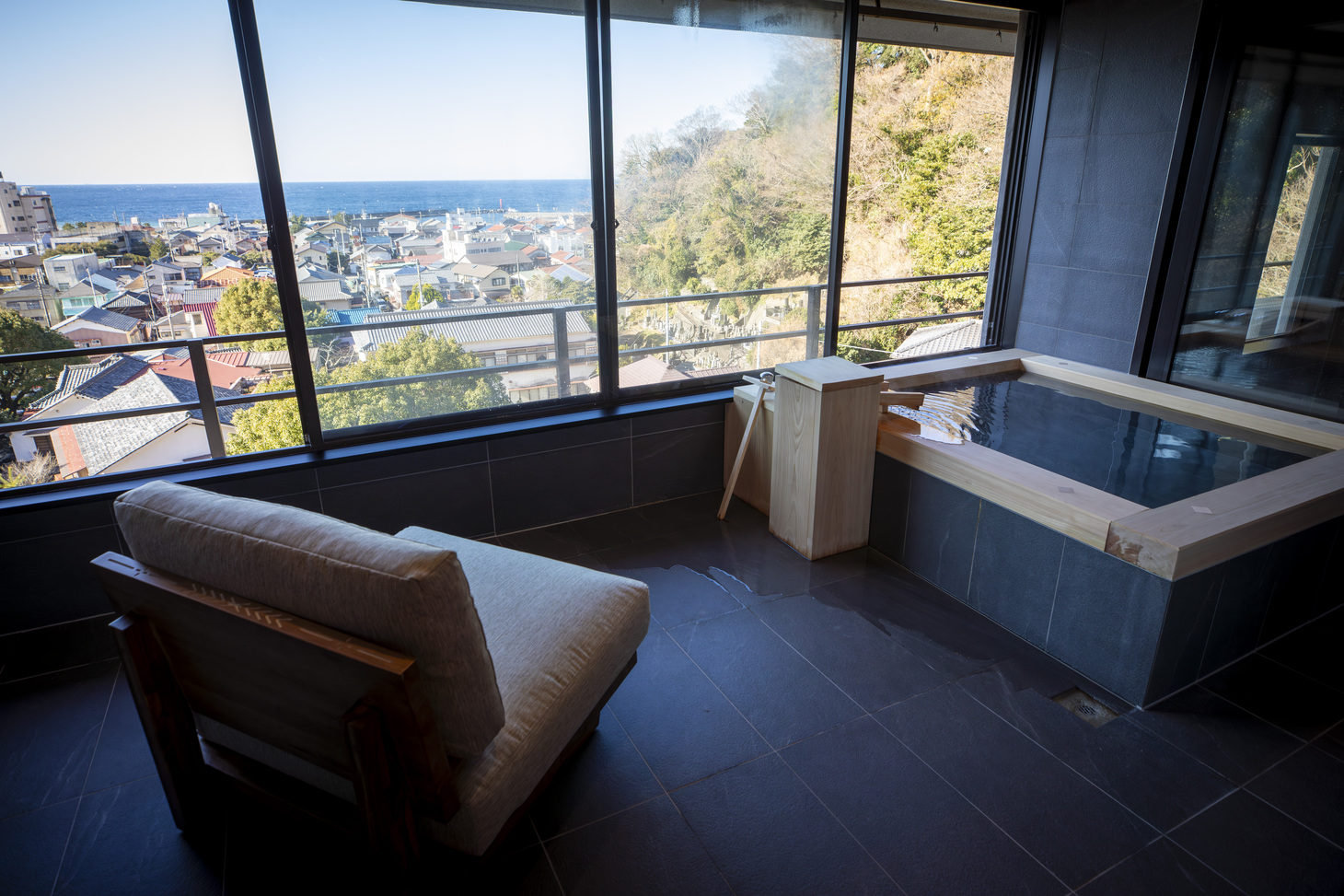 【詩季亭特別室】＜2024年新装＞海望める半露天 ※ツイン