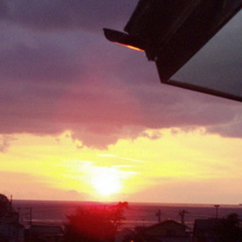 駿河湾に沈む夕日