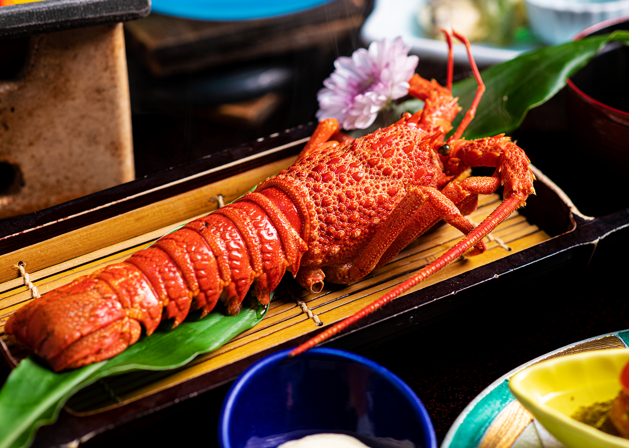 当館人気商品【伊勢海老の温泉蒸し】