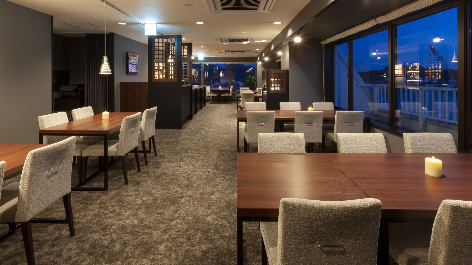 ８階「PREMIUM LOUNGE CRYSTAL」（一例）