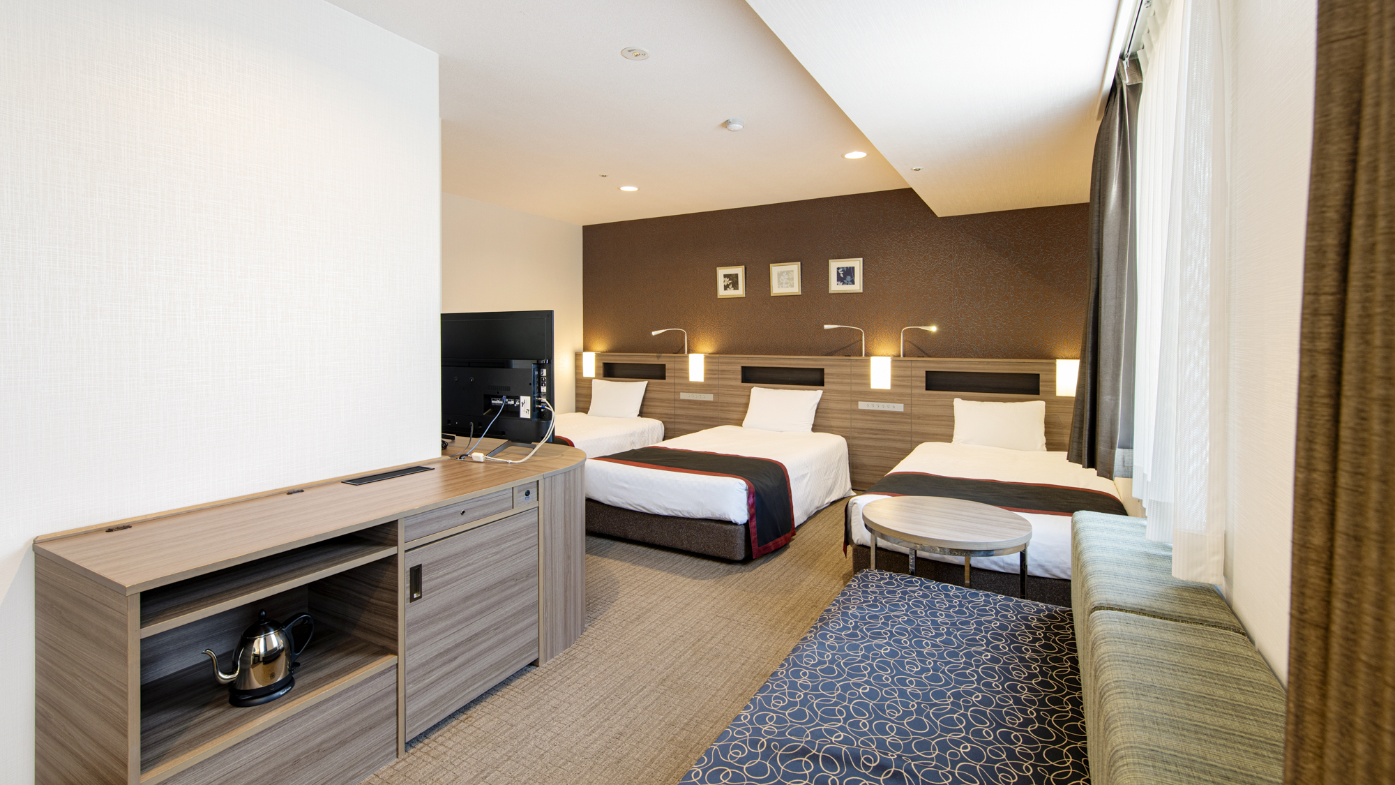 *ファミリールーム_ソファー（一例）