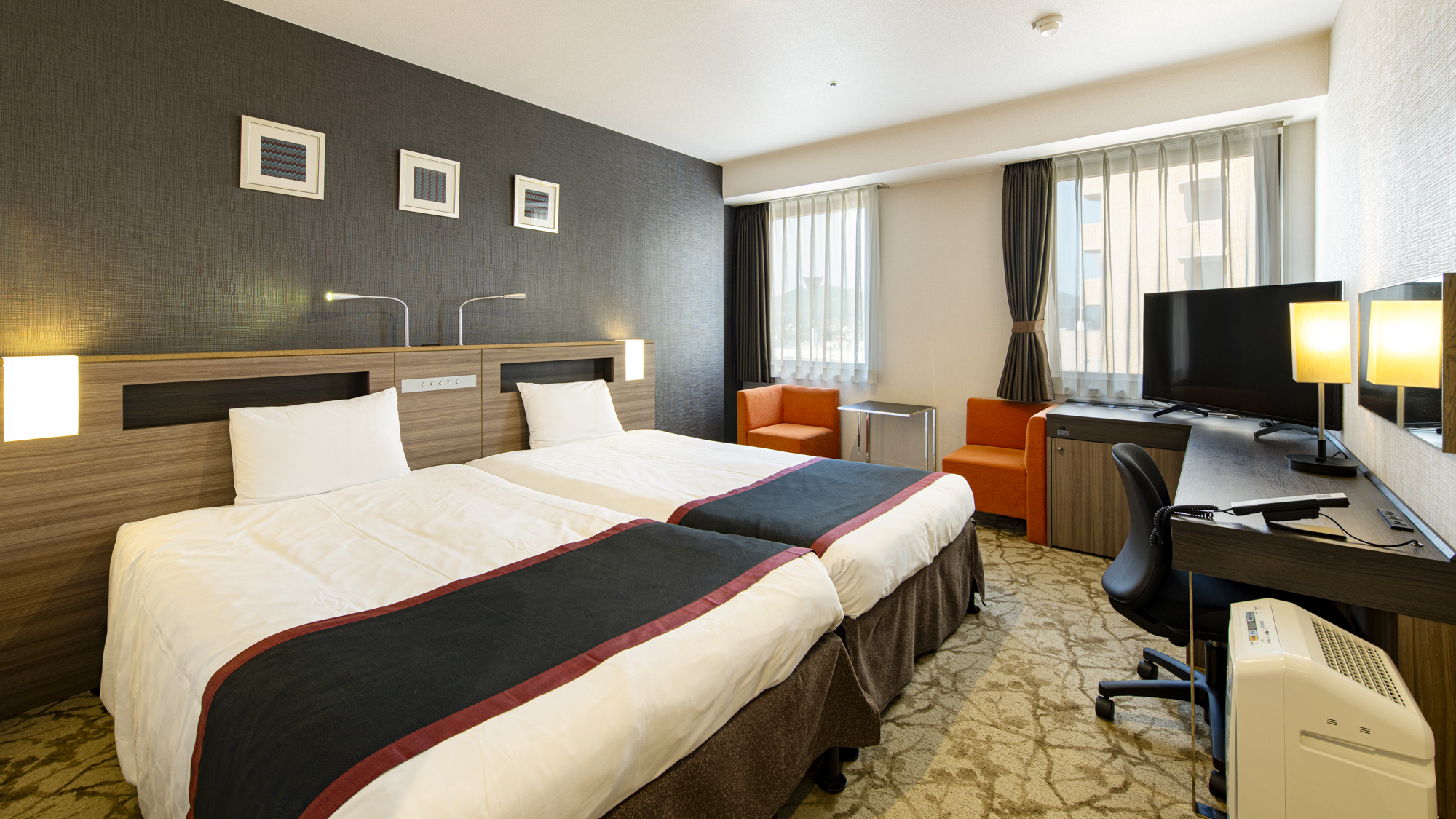 *ハリウッドツイン（一例）