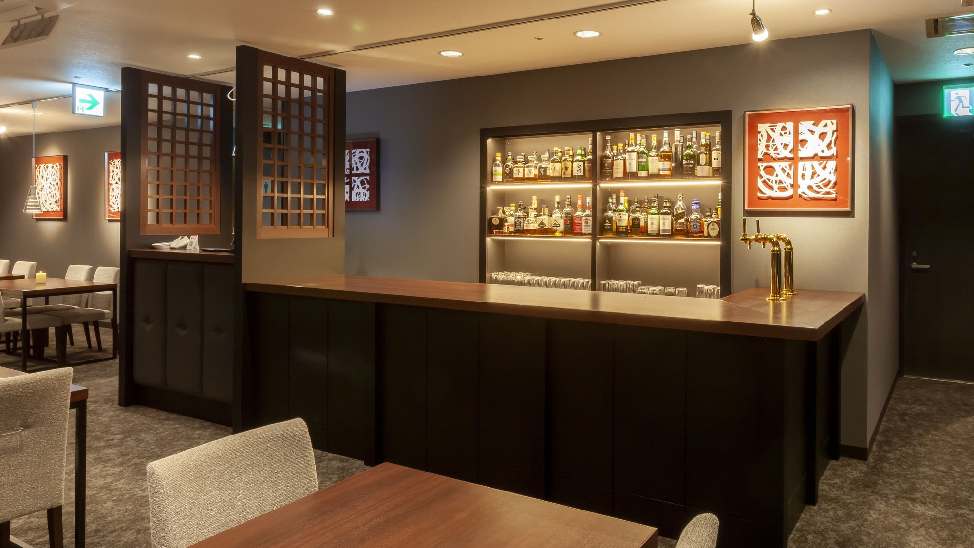 ８階「PREMIUM LOUNGE CRYSTAL」（一例）