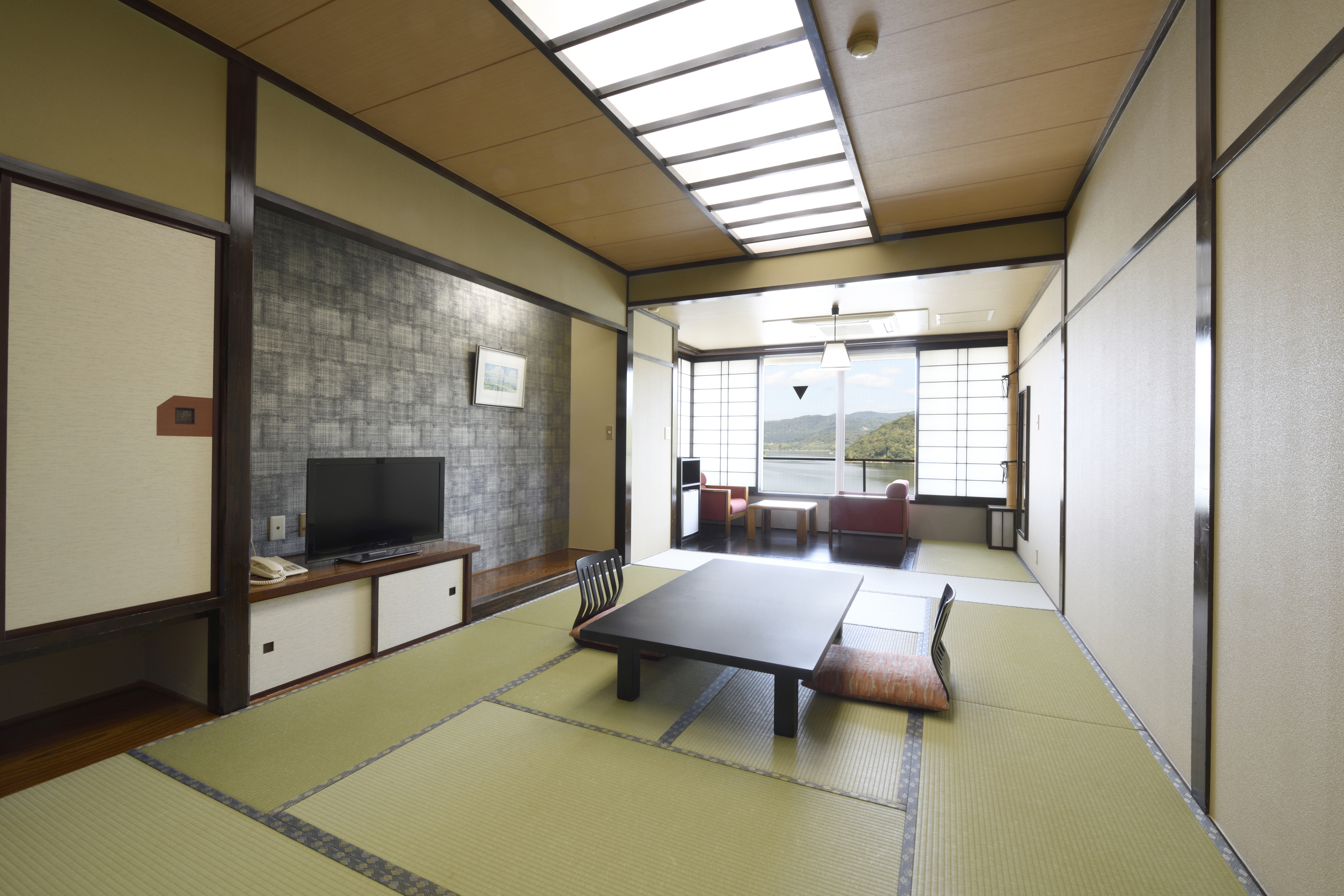 浜名湖眺望12畳和室