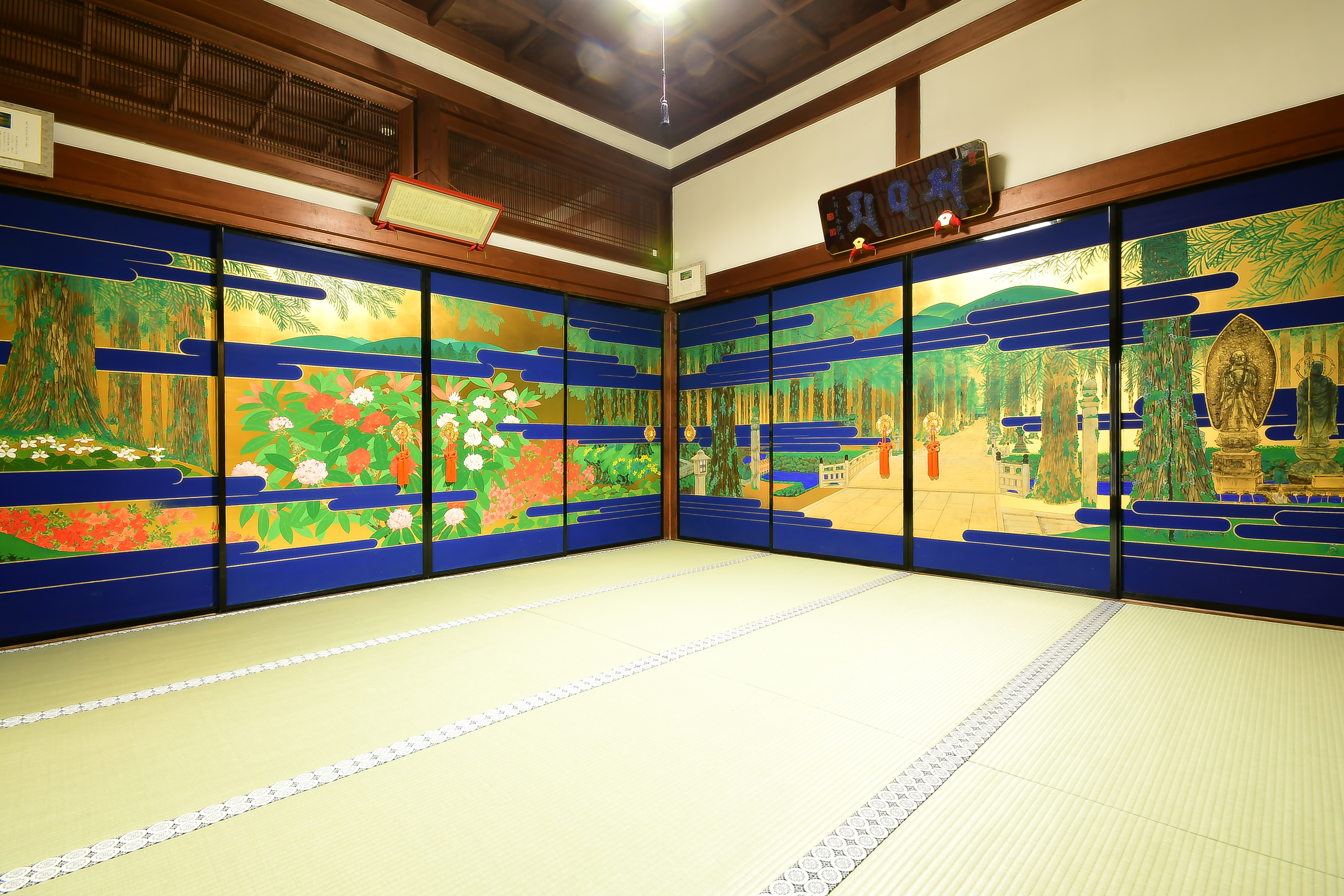 高野山を表した襖絵