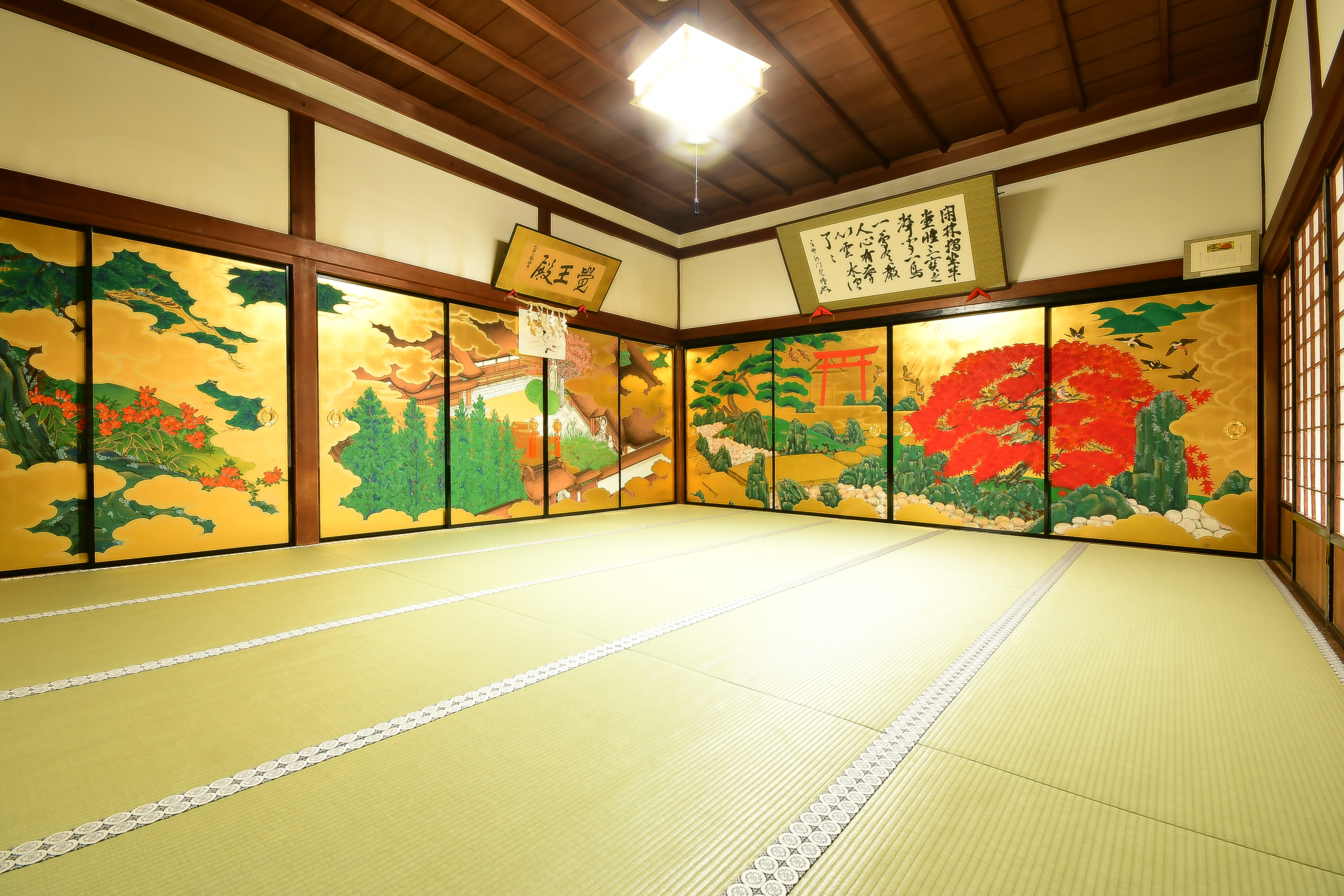 高野山を表した襖絵