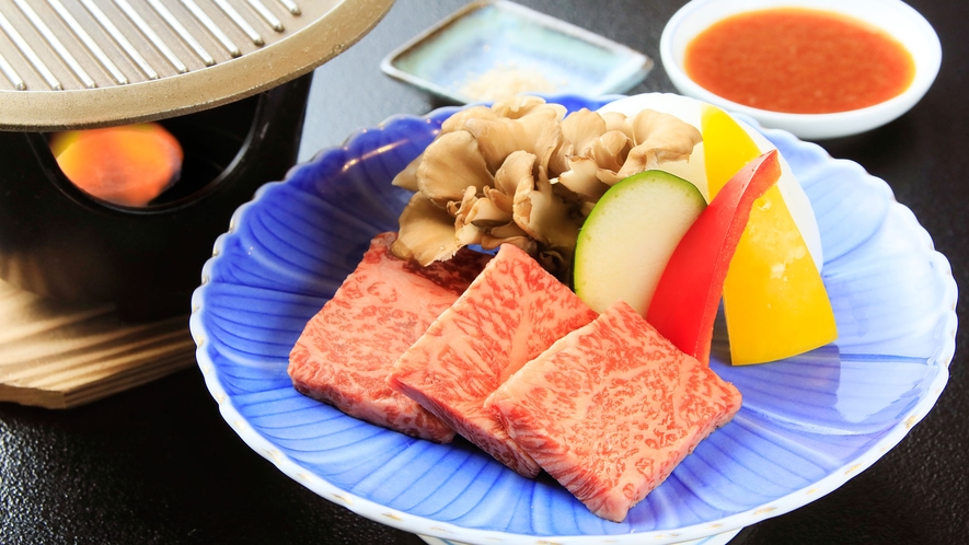【彩り会席】選べるメイン料理の『信州牛の鉄板焼き』
