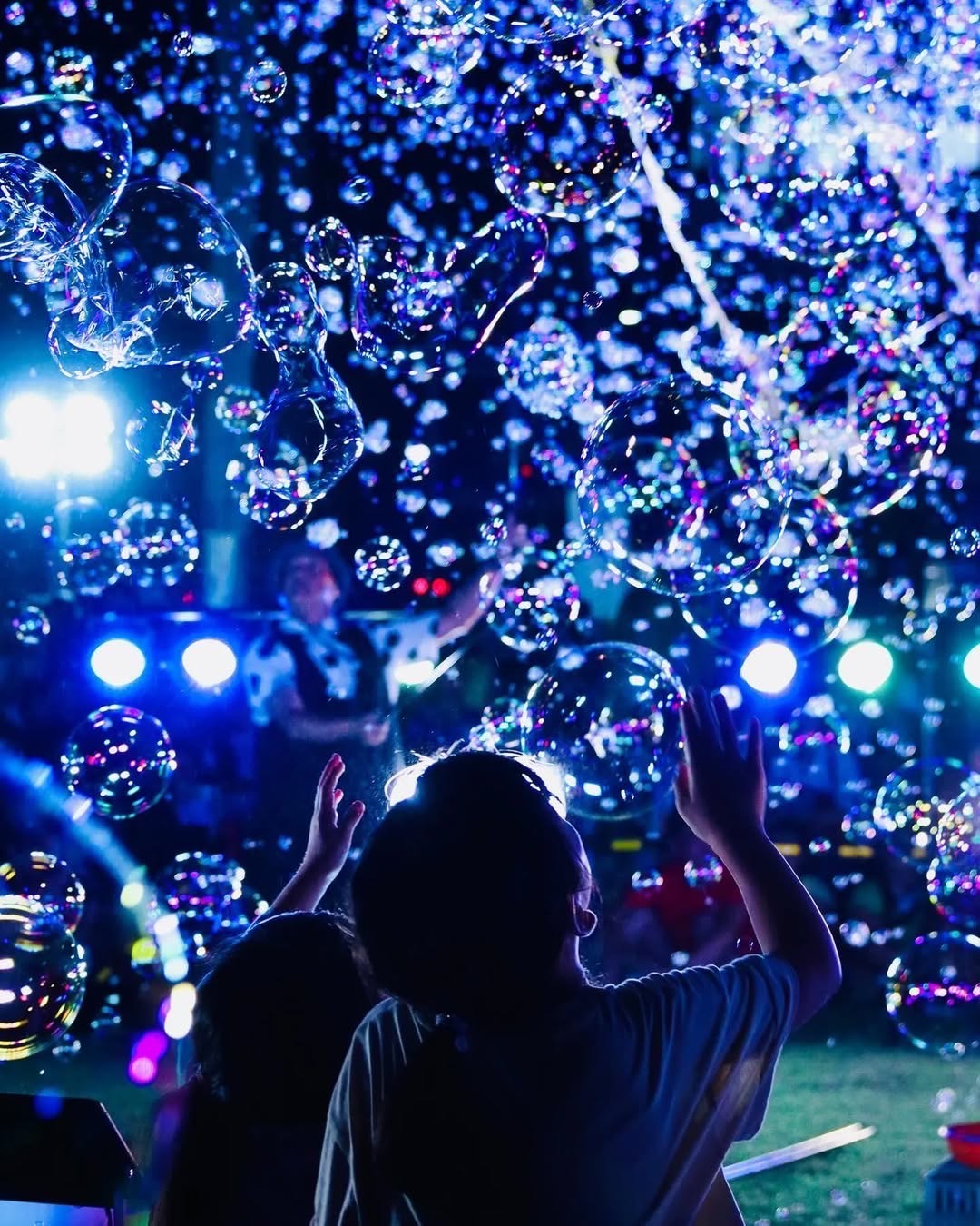 ナイトバブルショー