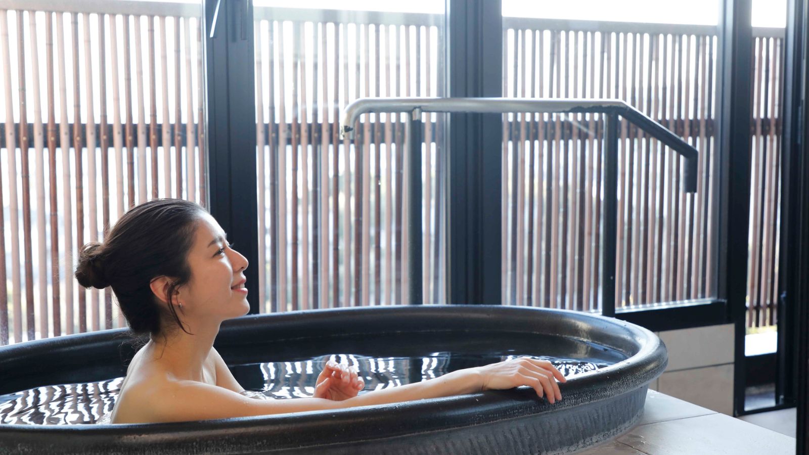 洋風和室の露天風呂を独り占めで満喫♪