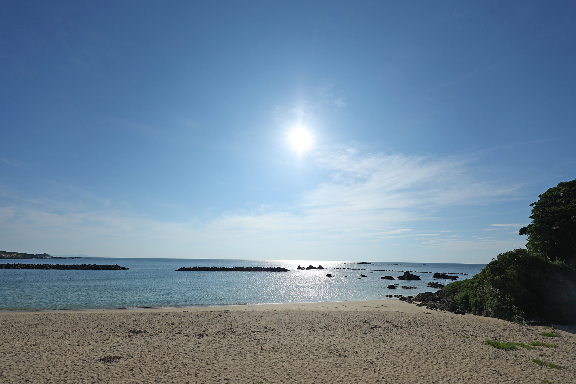 千鳥ヶ浜◆波音はBGM♪のんびりお散歩におススメ。癒されますよ♪