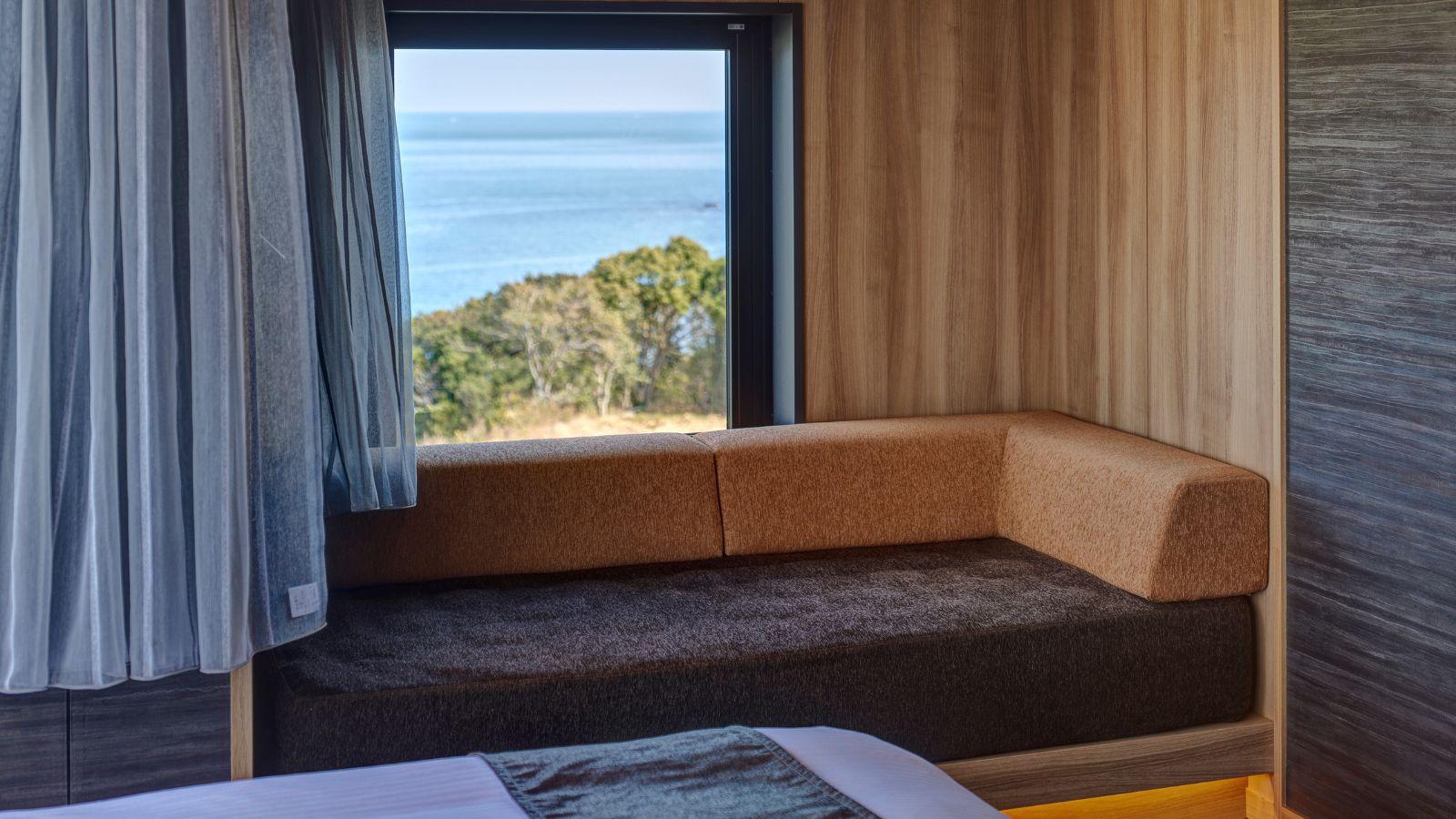 高層階アウトドアリビングルーム(サウナ無)