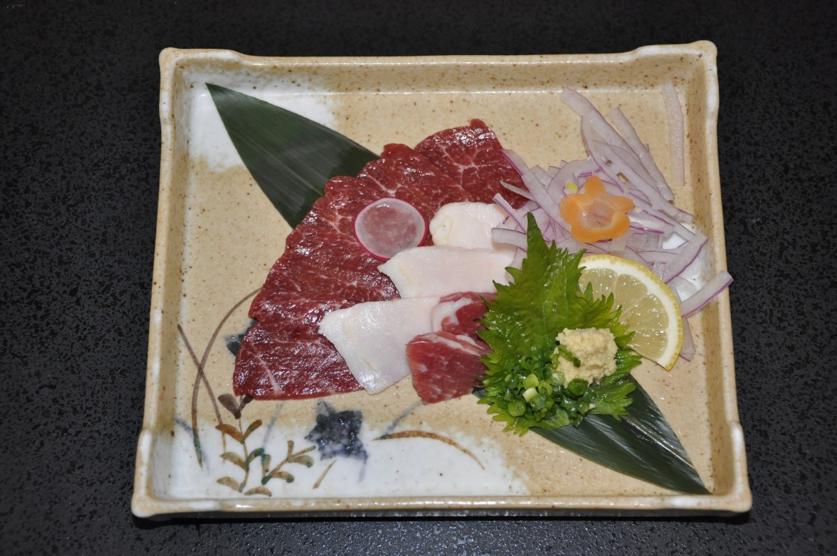 【料理グレードＵＰ】熊本名産「上馬刺し」付きプラン