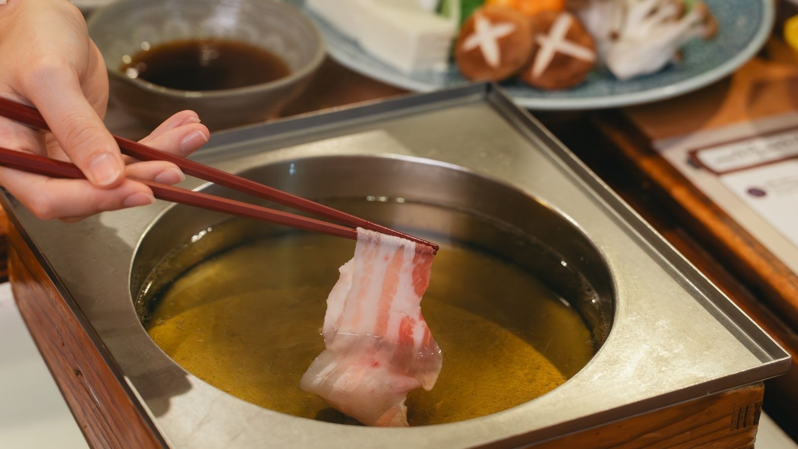 【さき楽30｜さつま会席】30日前の予約で5％OFF！郷土料理＆黒豚しゃぶしゃぶに舌鼓＜1泊2食＞
