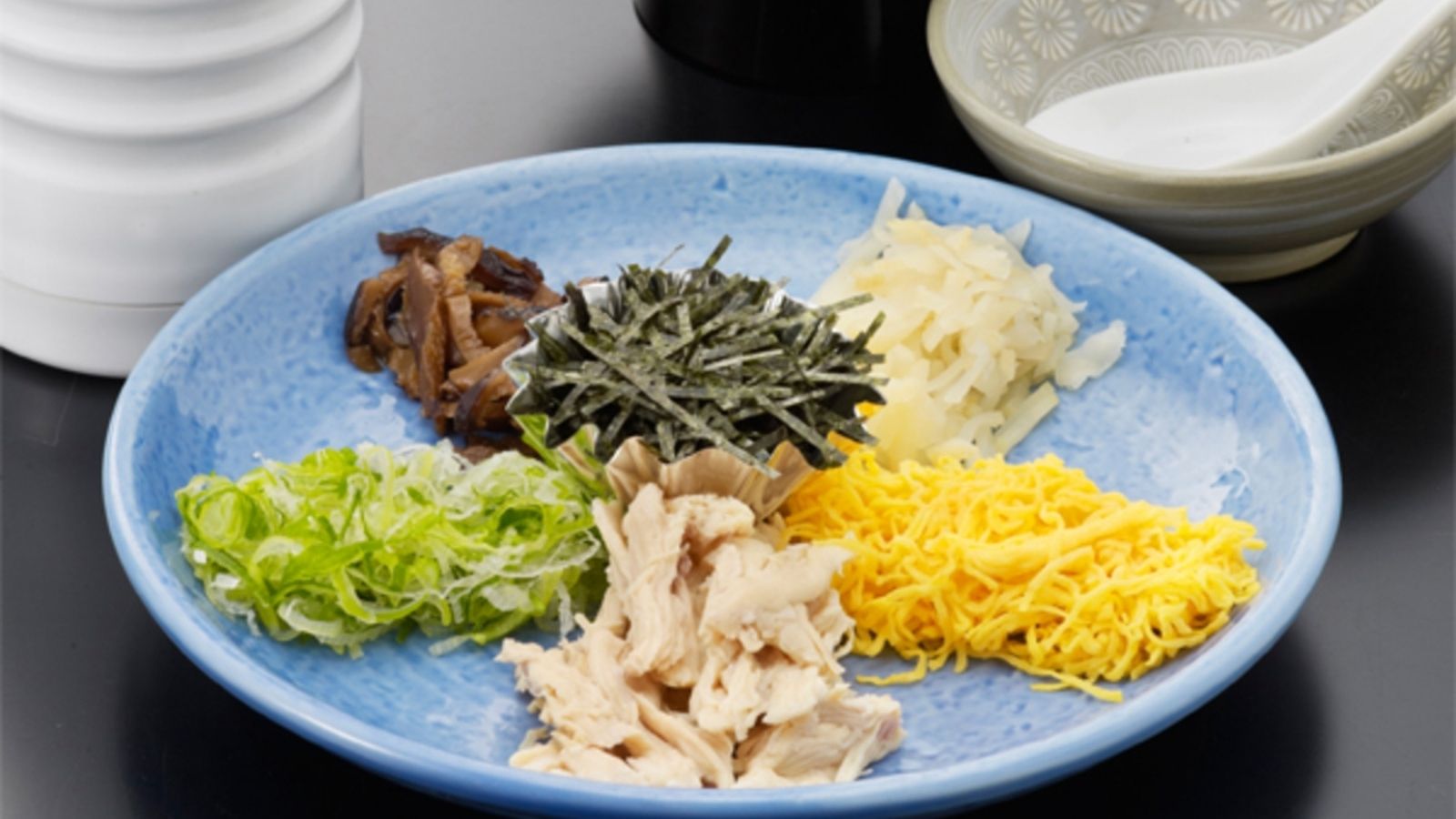 ホテル朝食で人気の「鶏飯（けいはん）」