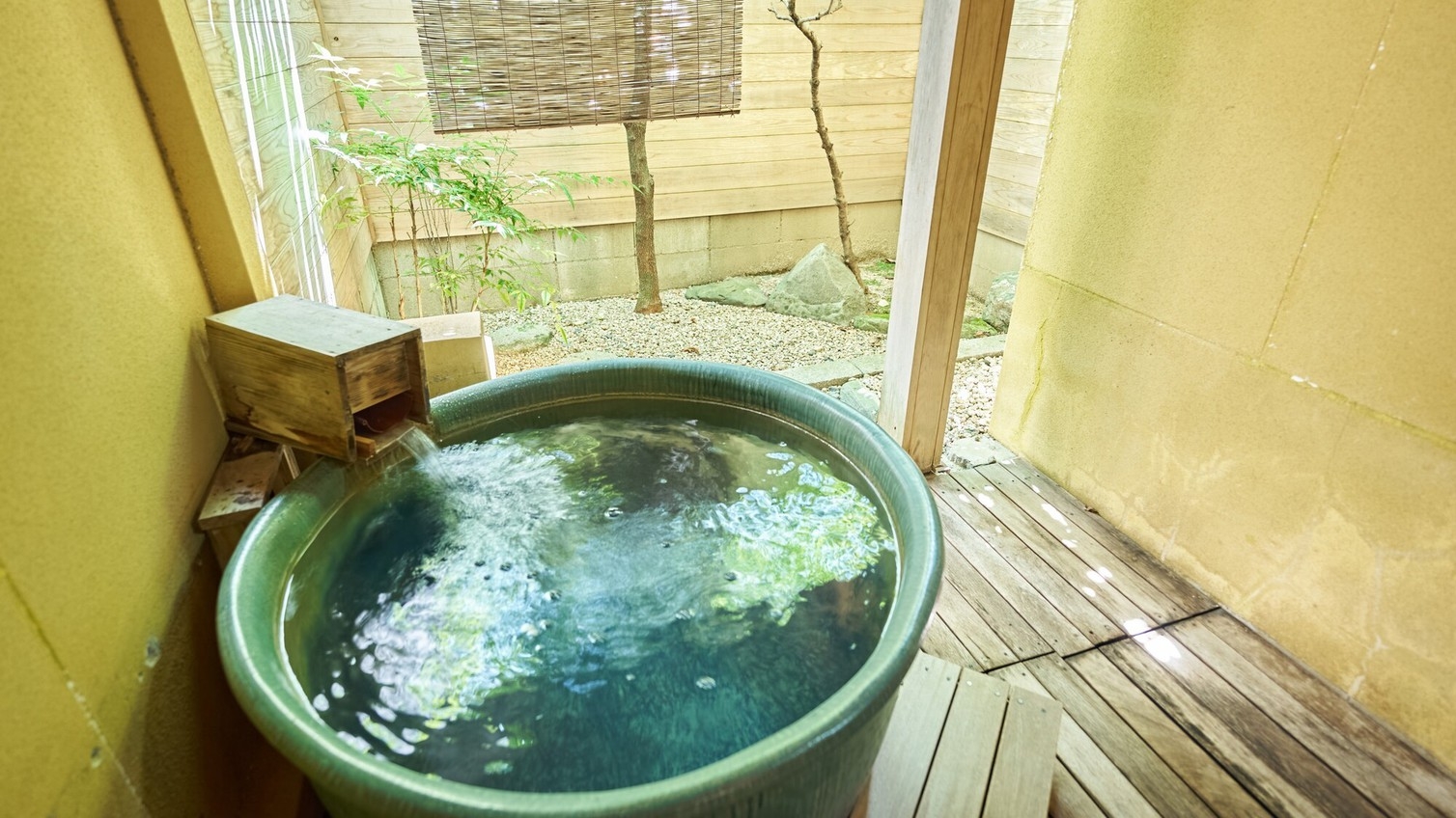 【5％OFF】【楽天スーパーSALE】【あわび踊り焼き】伊勢海老＆あわび＆牛ロースプラン♪