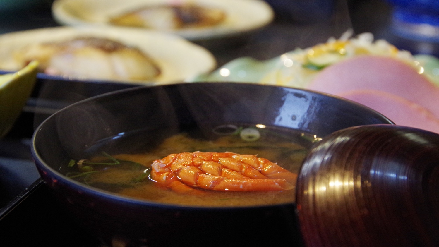 【一泊朝食】朝からボリューム満点！出来たてを楽しむ朝食付きプラン〈一泊朝食付〉