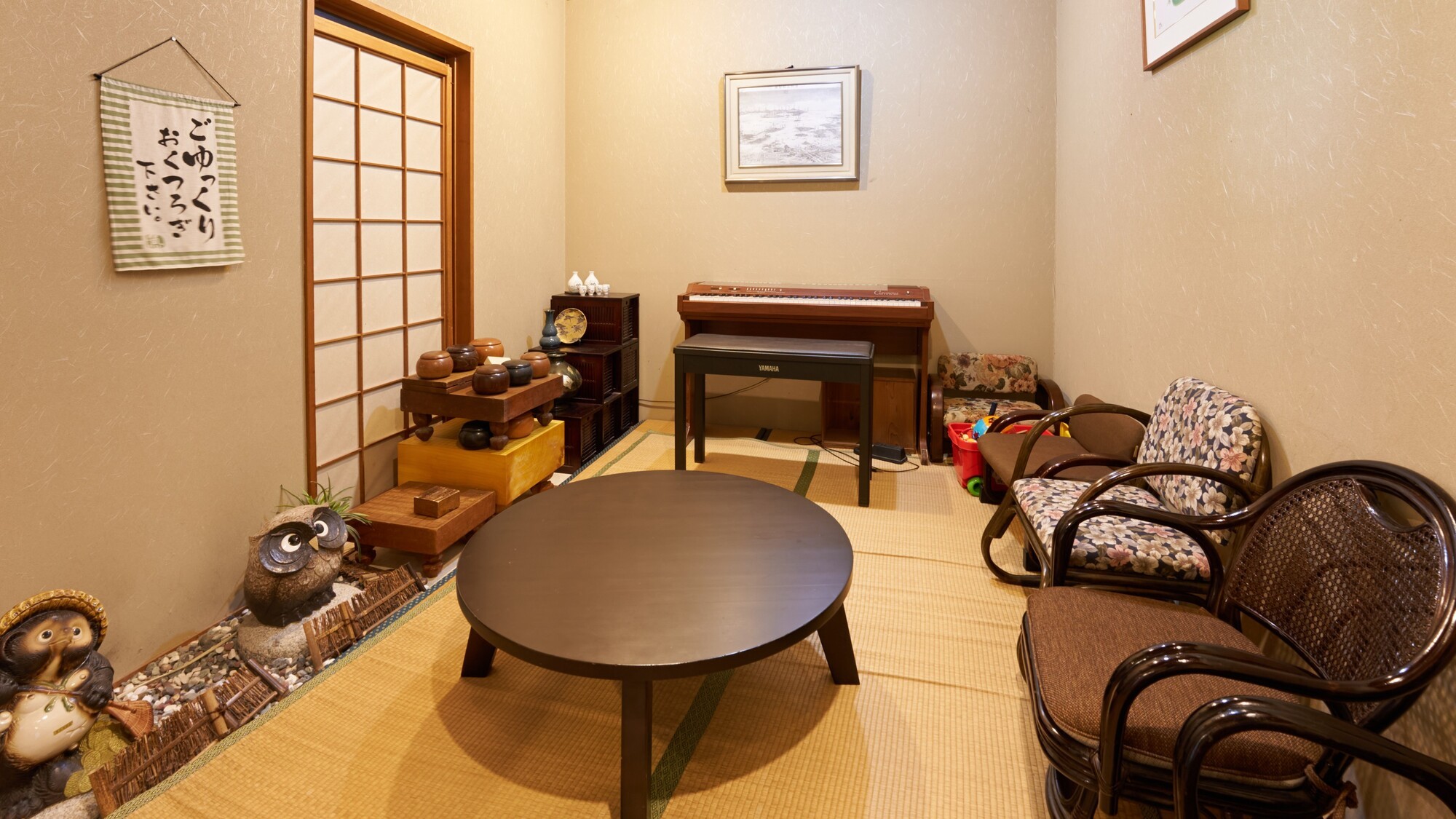 【ラウンジ】ゆったりできる小休憩スペース