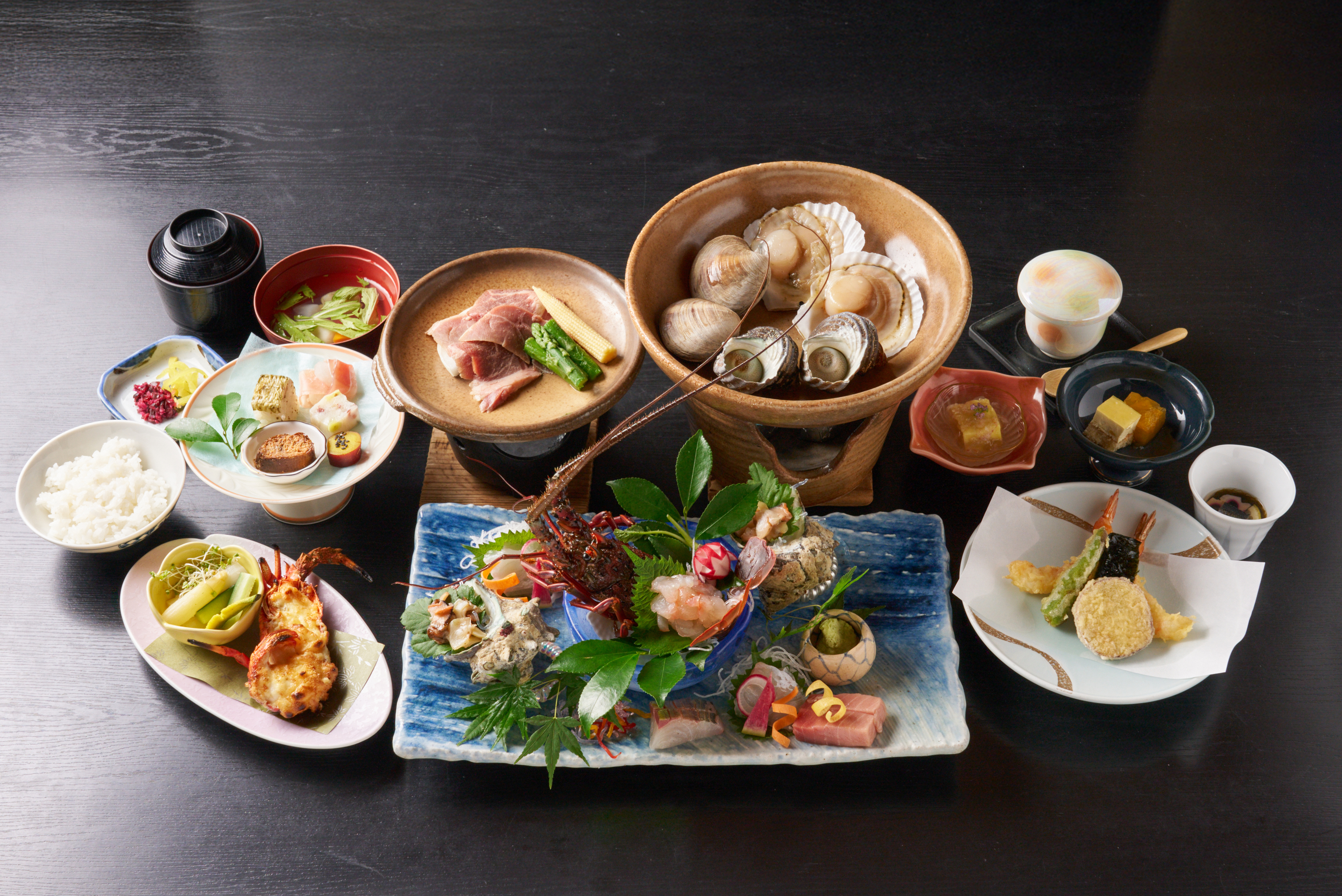 鳥羽を堪能する小浜荘イチオシの一泊二食付きスタンダードプランです。