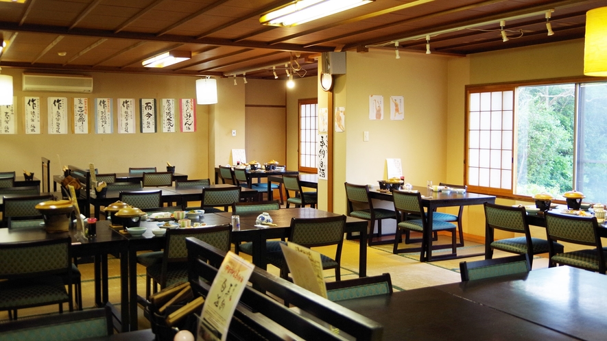 【レストラン会場】小浜荘自慢の料理