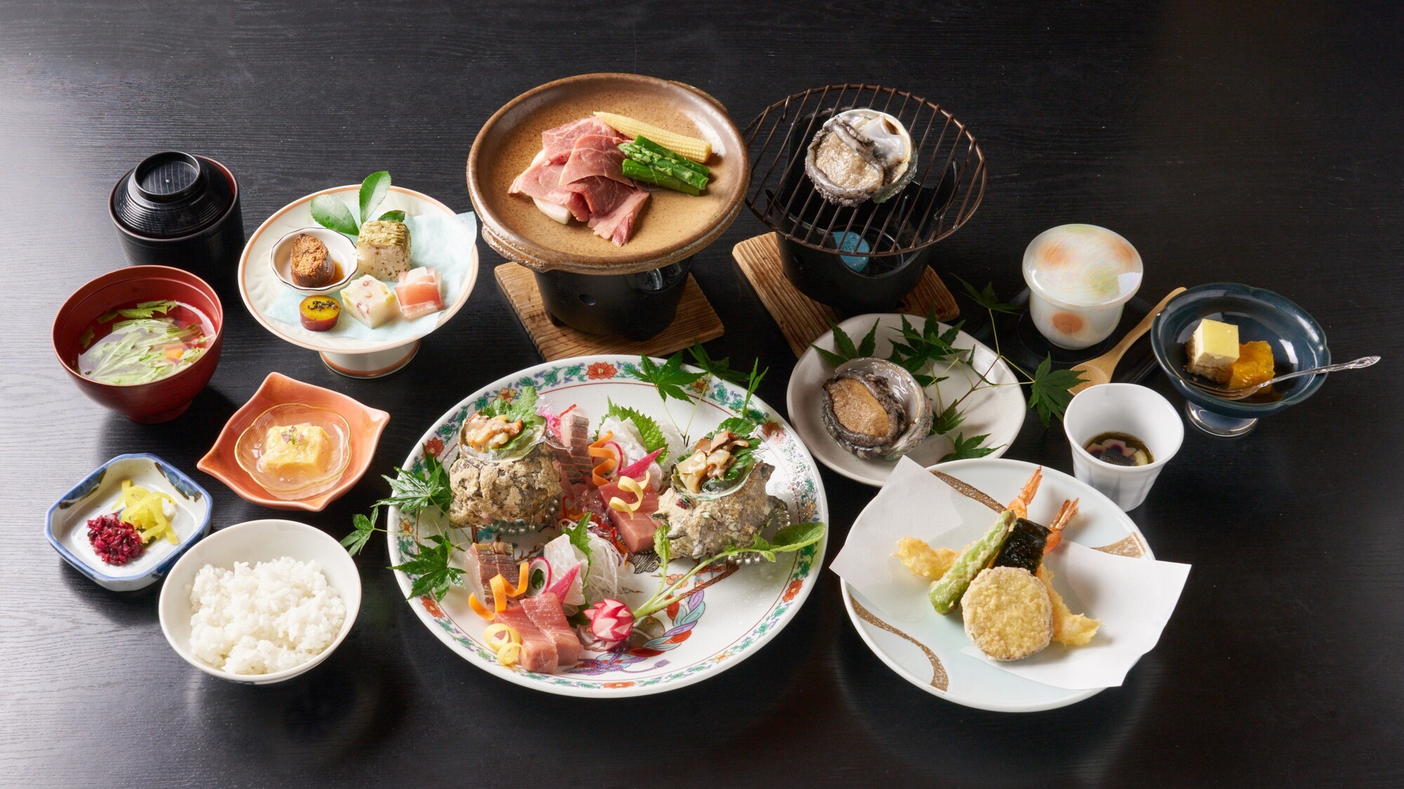 【夕食】【新鮮！活あわび】鮑踊り焼1個付き会席プラン