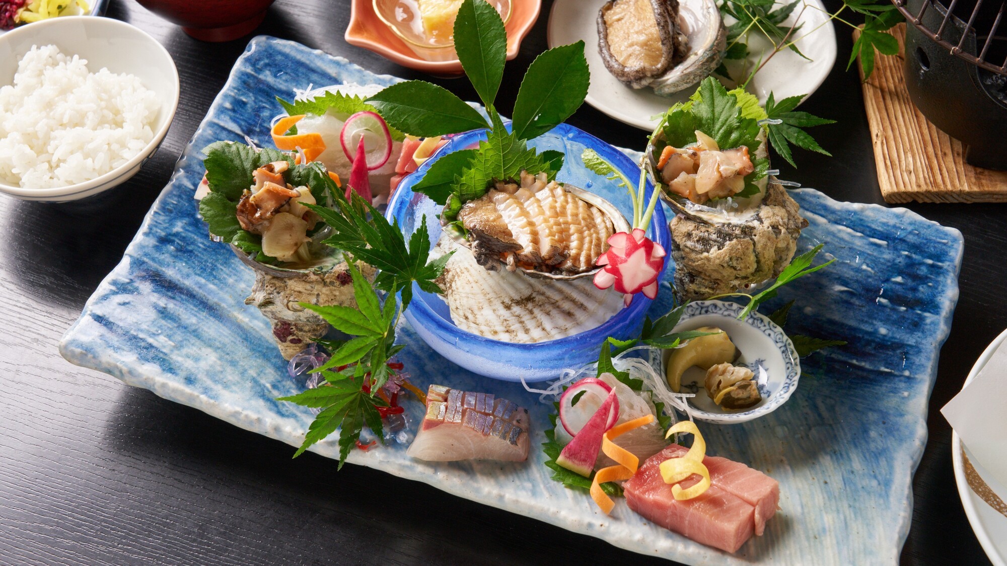 【夕食】あわび造りと旬の刺身　5種盛合せ