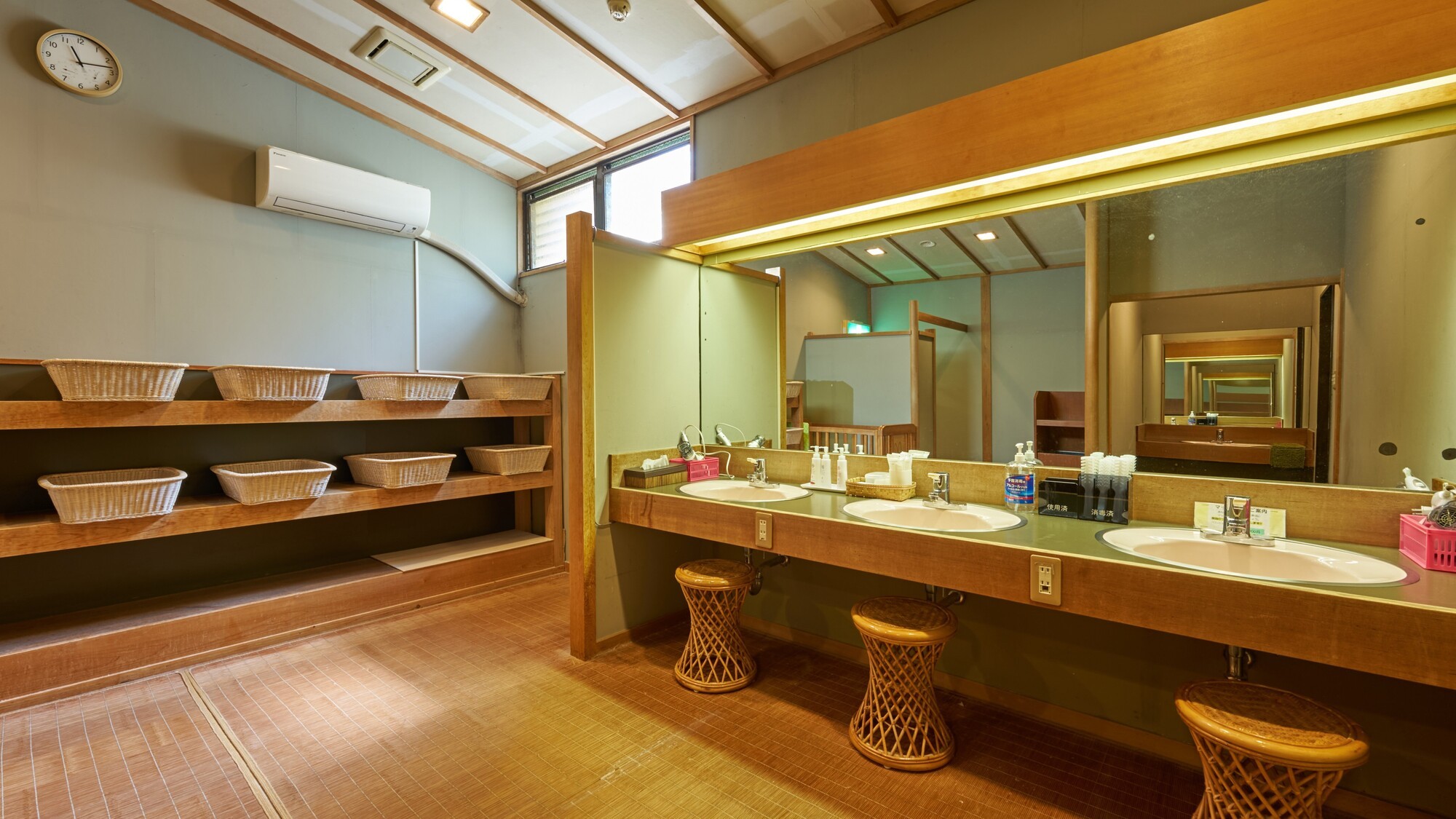 【大浴場】婦人「華の湯」