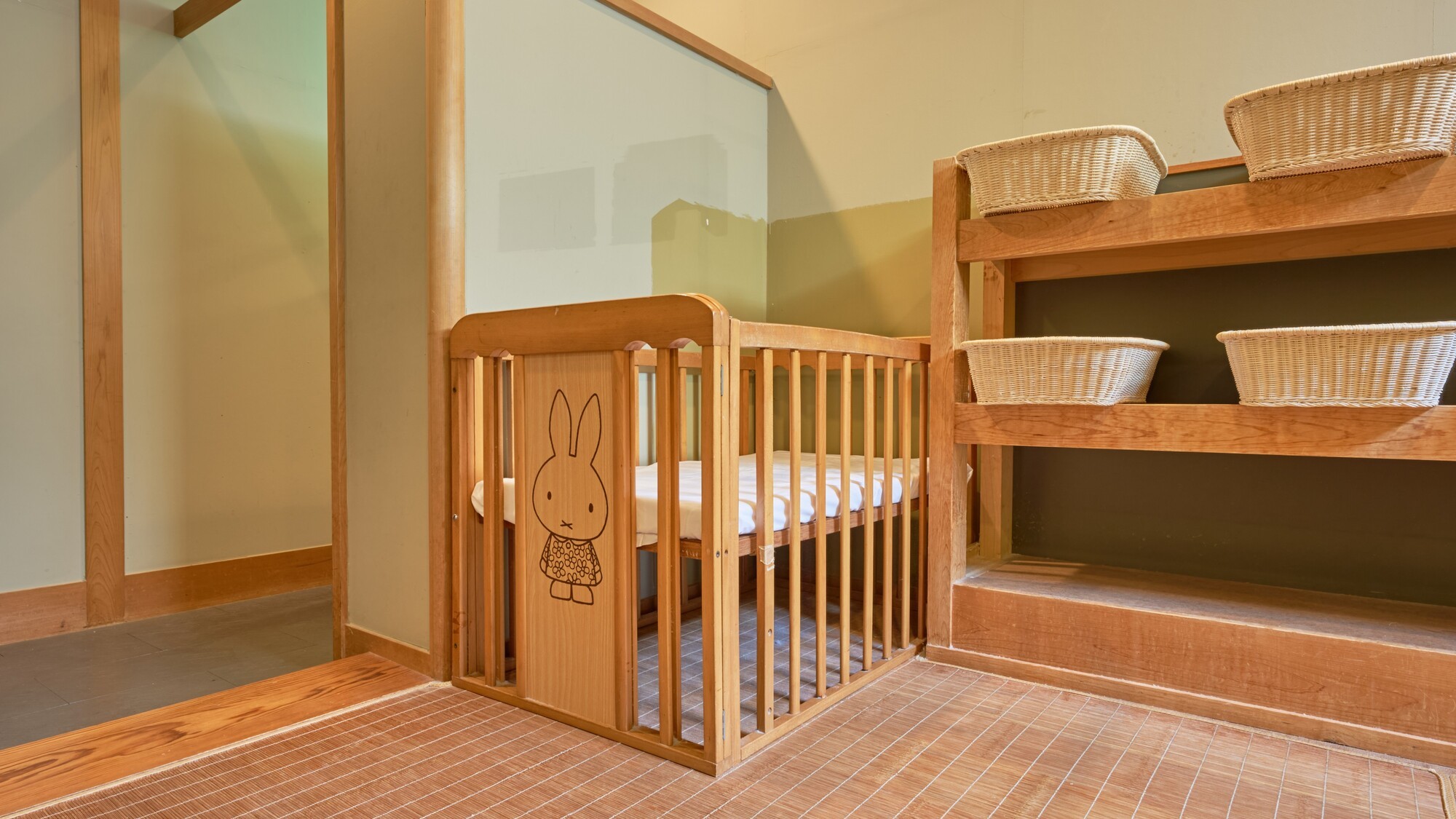 【大浴場】ベビーベッド