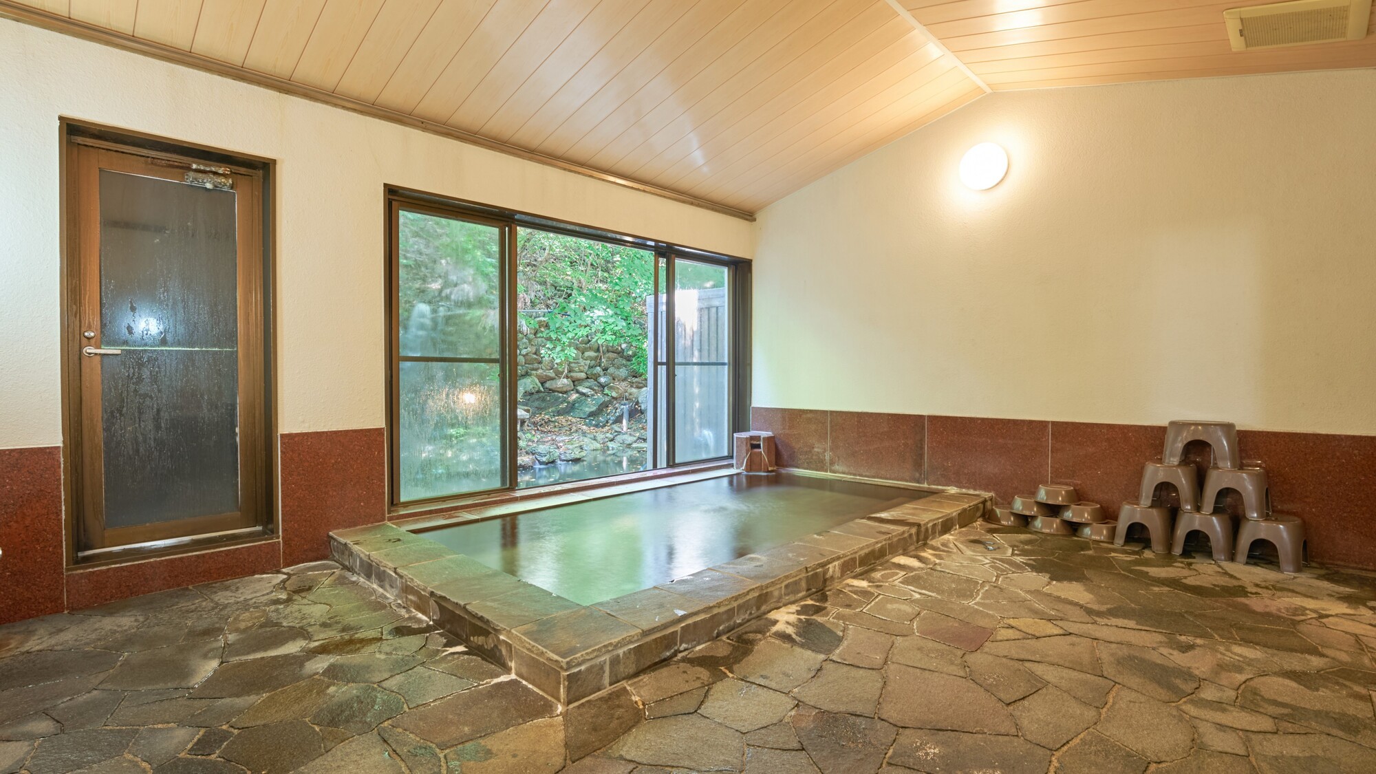 【大浴場】婦人「華の湯」