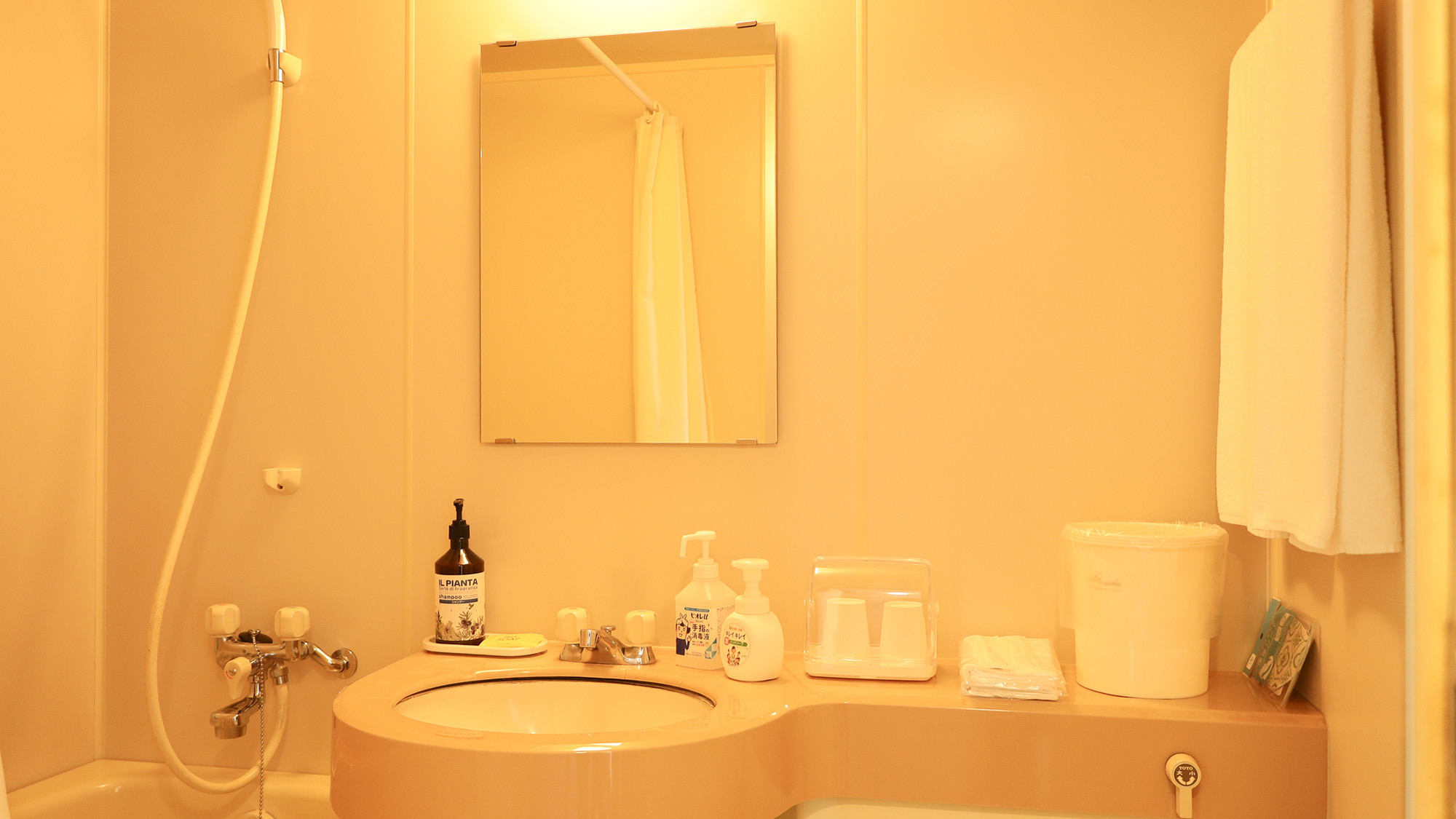 ・【ユニットバス】使い勝手のいいユニットバス。様々なアメニティをご用意しております