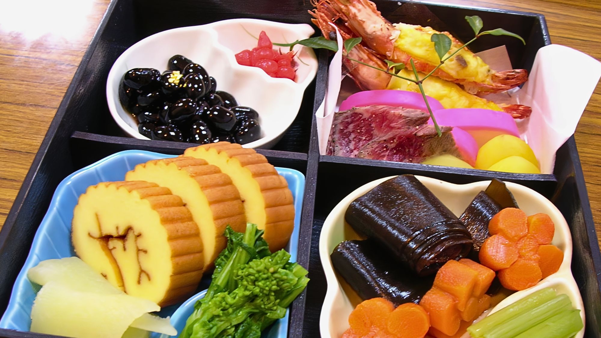 【12/31〜1/3限定】米沢牛と雪の秘湯のお正月〜中屋28代目当主のおせち付き！スキー場近〇2食付