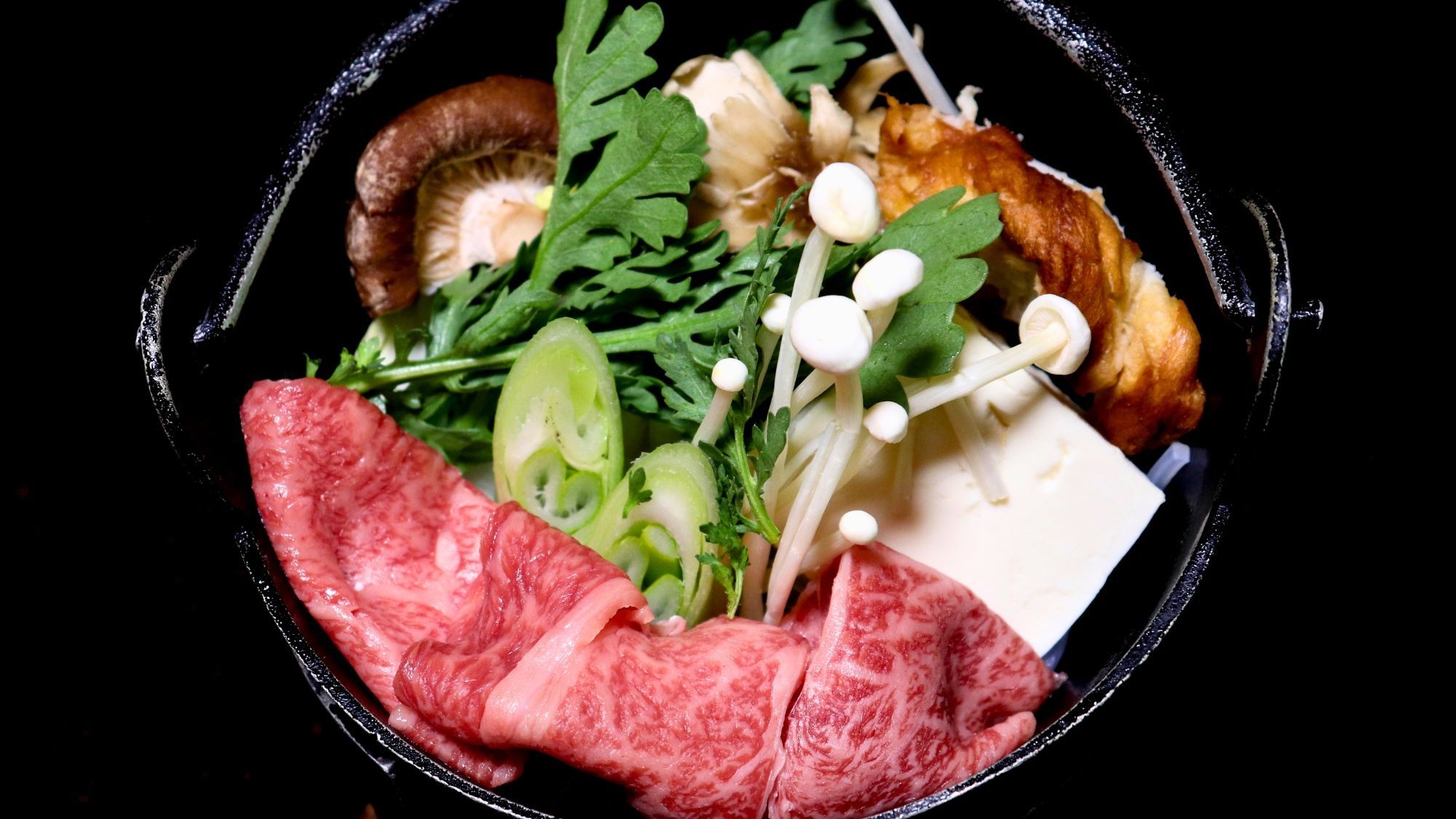【初夏の感謝価格】米沢牛ミニすき焼き付！お部屋お任せでお得に温泉満喫旅＜2食＞