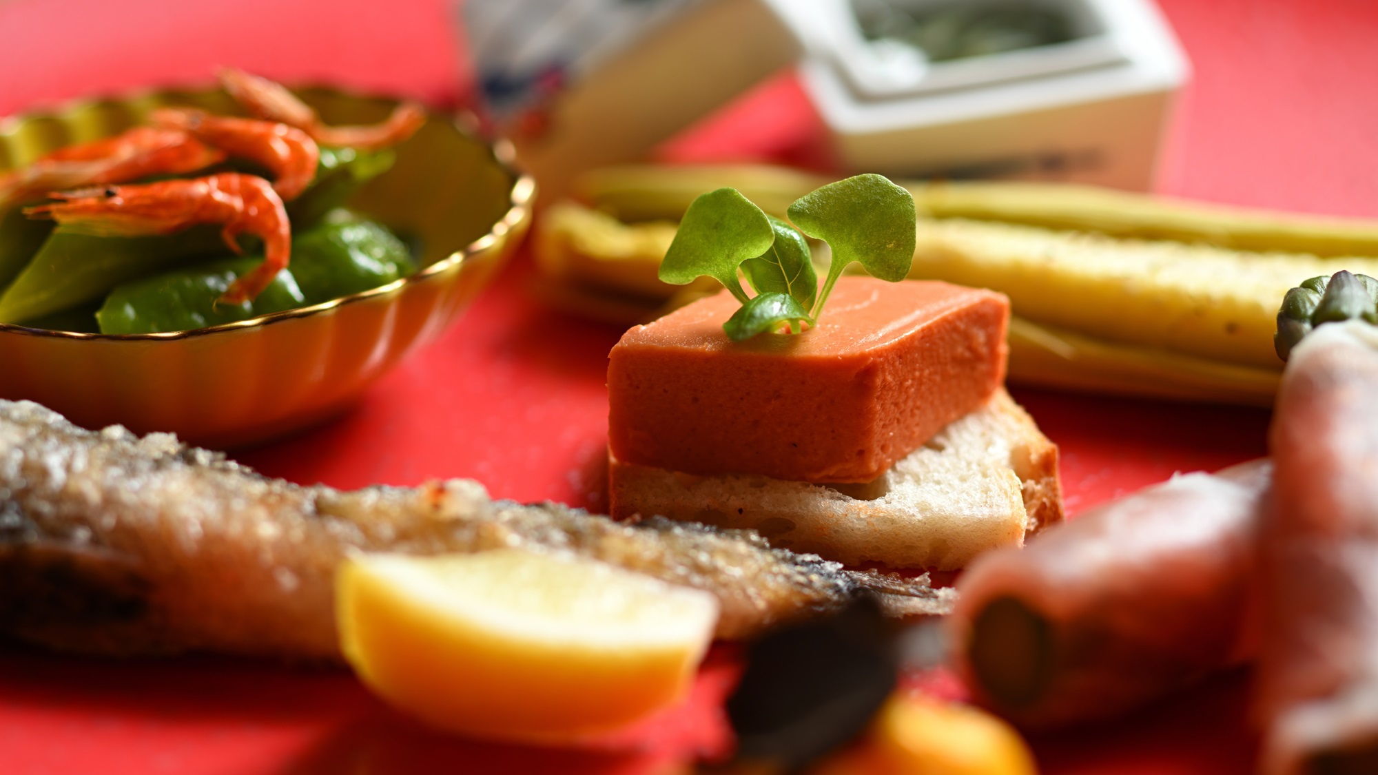 【ごちそうダイニング】源泉掛け流し露天風呂付客室　”豊富LUXE”〜新客室で心地よいひとときを〜