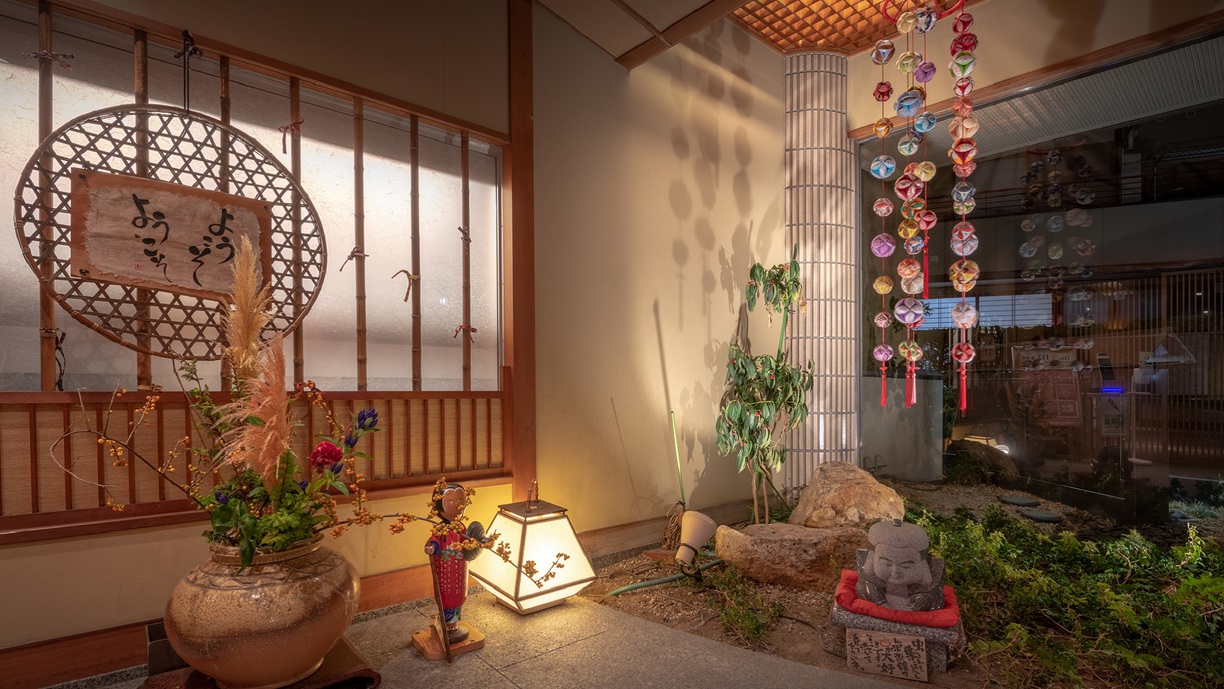 【得】初夏限定　4名様以上で予約可能【ぷち宴会プラン〜飲み放題付】リーズナブル宴会和食膳を宴会場で
