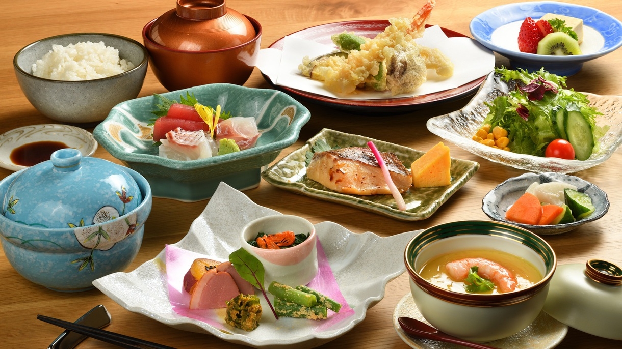 【お食事+ご入浴】【和食御膳】気軽に旅館でランチ＆温泉でのんびり休憩　タオル付