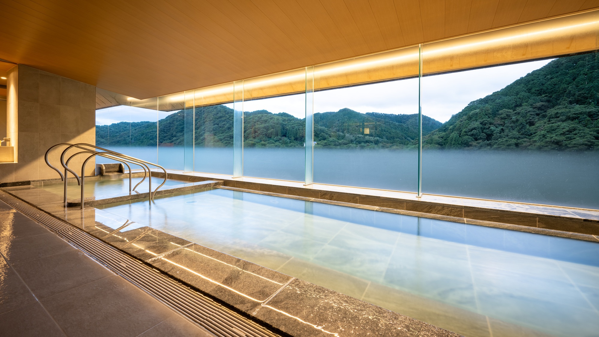 【展望浴場　萩姫の湯】