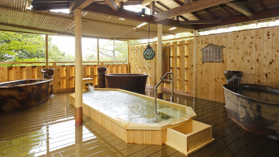 《日帰り昼食》忘新年会【漁火会席】伊勢海老、鳥羽鰆、牡蠣の満腹会席＜個室宴会場＞