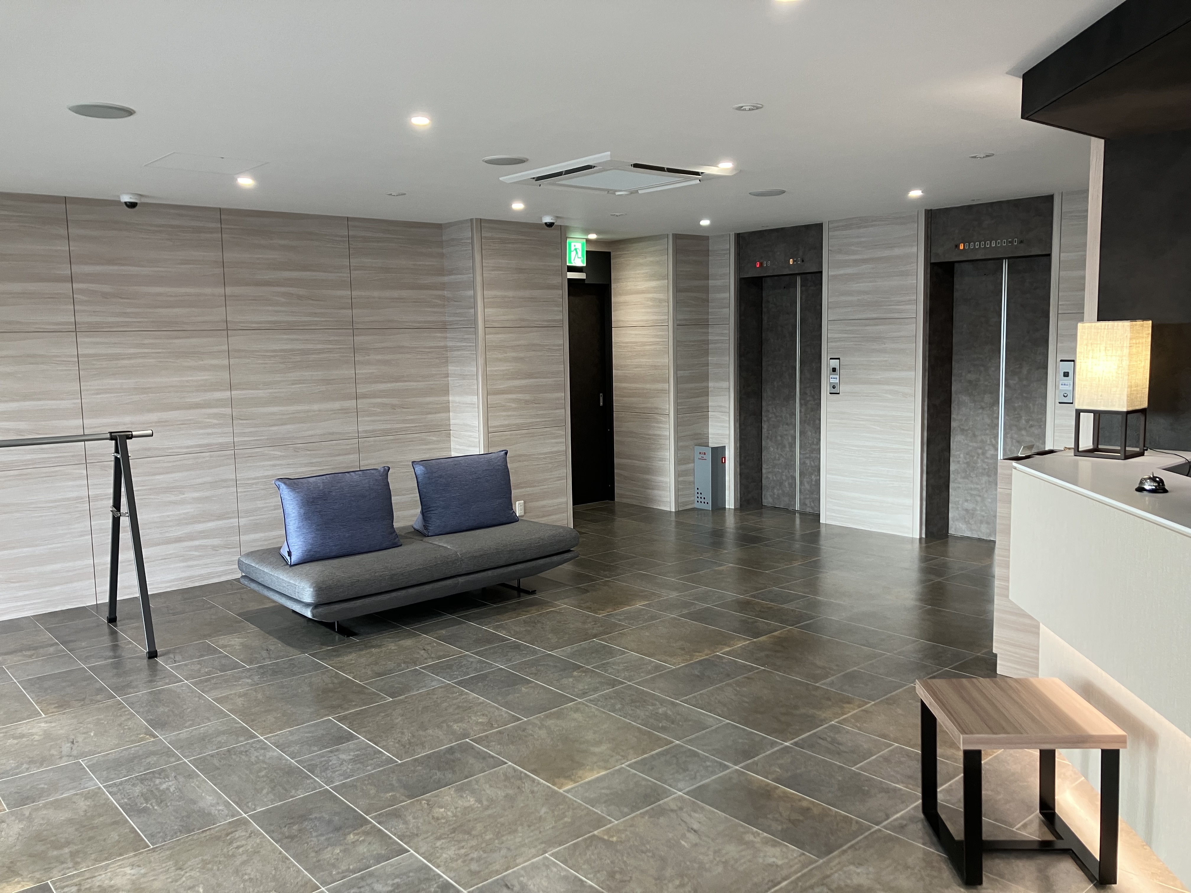 ロビー（2025年1月リニューアル）