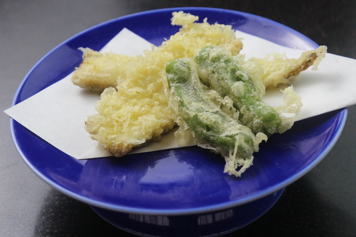 【家族旅行を応援♪】大好評のお子様半額プラン！パパとママには春料理＆朝コーヒーの特典！