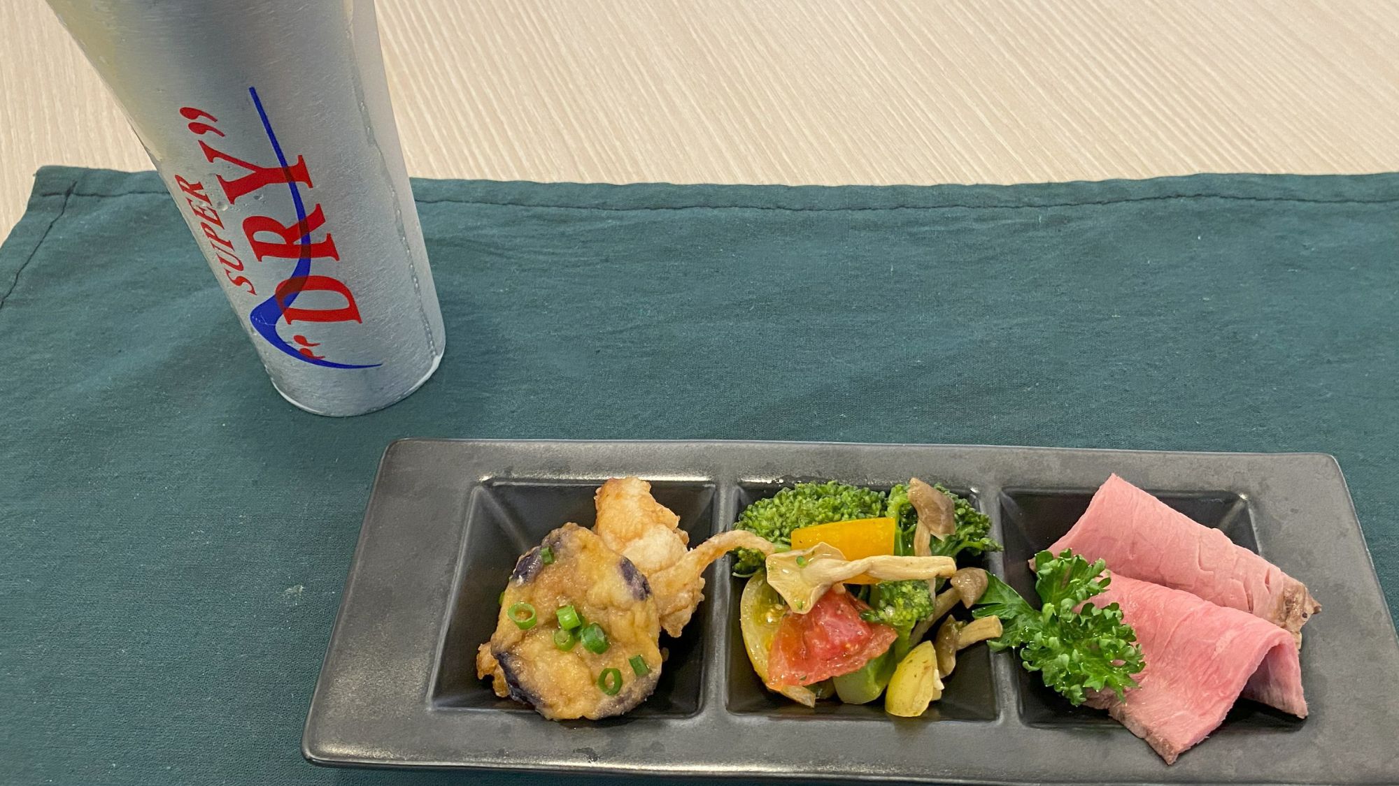 館内に1FにOPENした惣菜とSweetsのお店『Deco』で生ビール＆おつまみ付◆朝食付プラン