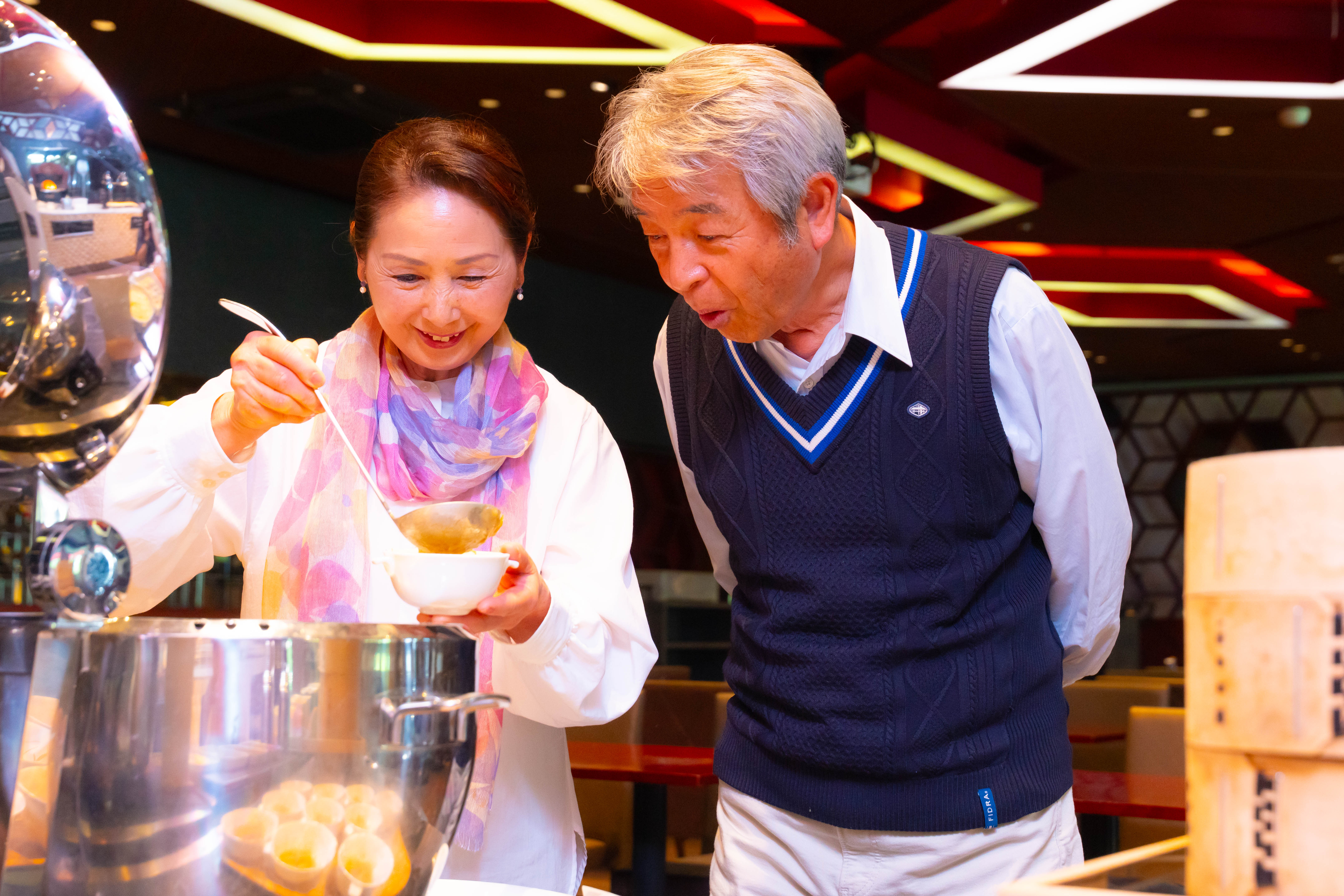 【ご夕食】できたてワクワク！家族で楽しむライブキッチンビュッフェ♪