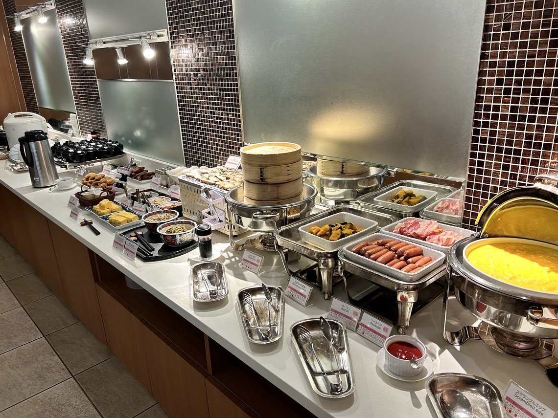 朝食ビュッフェ