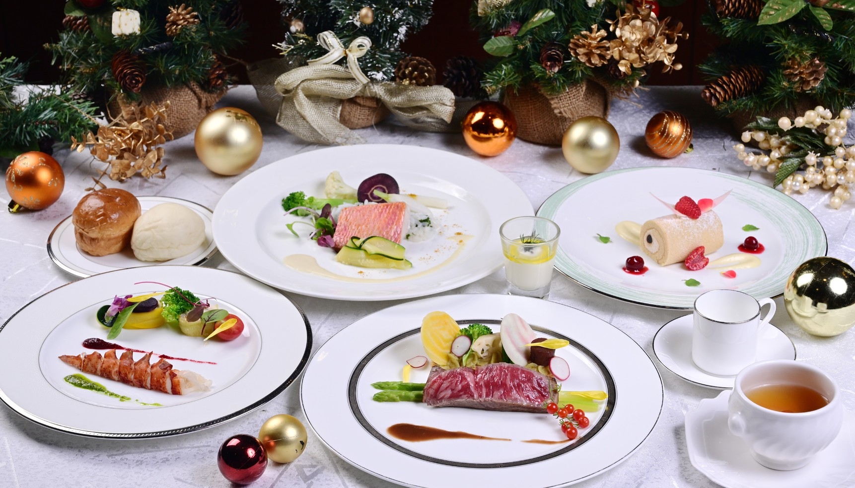 ☆【X’mas2024 限定プラン】『エトワール』ディナーコースと朝食付☆　20時30分開始の部