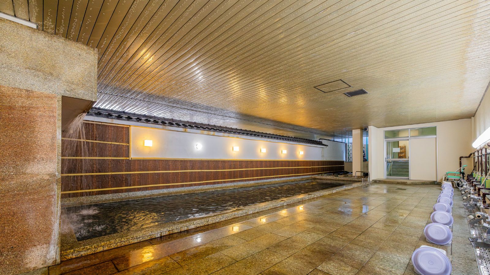 大浴場「華厳の湯」