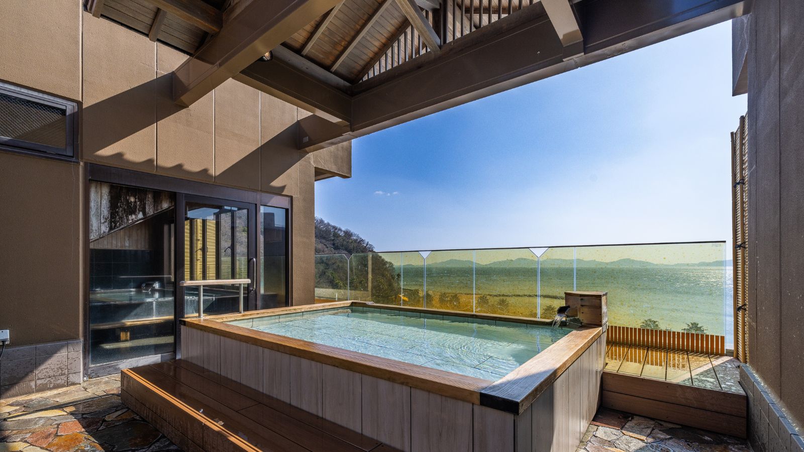 展望風呂「海こうこう」