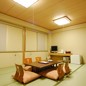 Japanese-style room [10 tatami mats] The "Japanese-style room is rugged" plan is recommended for families with children.