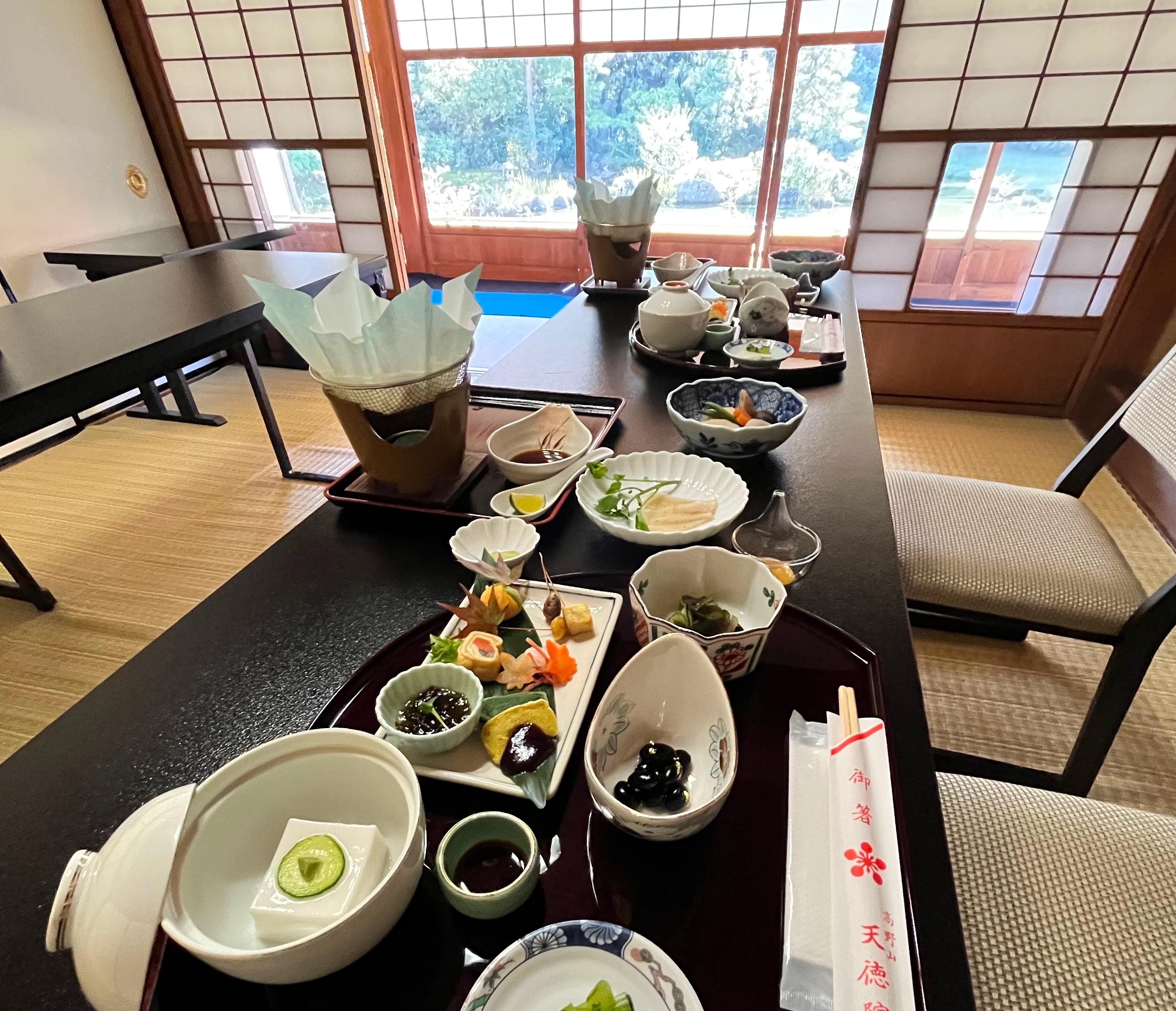 お食事処