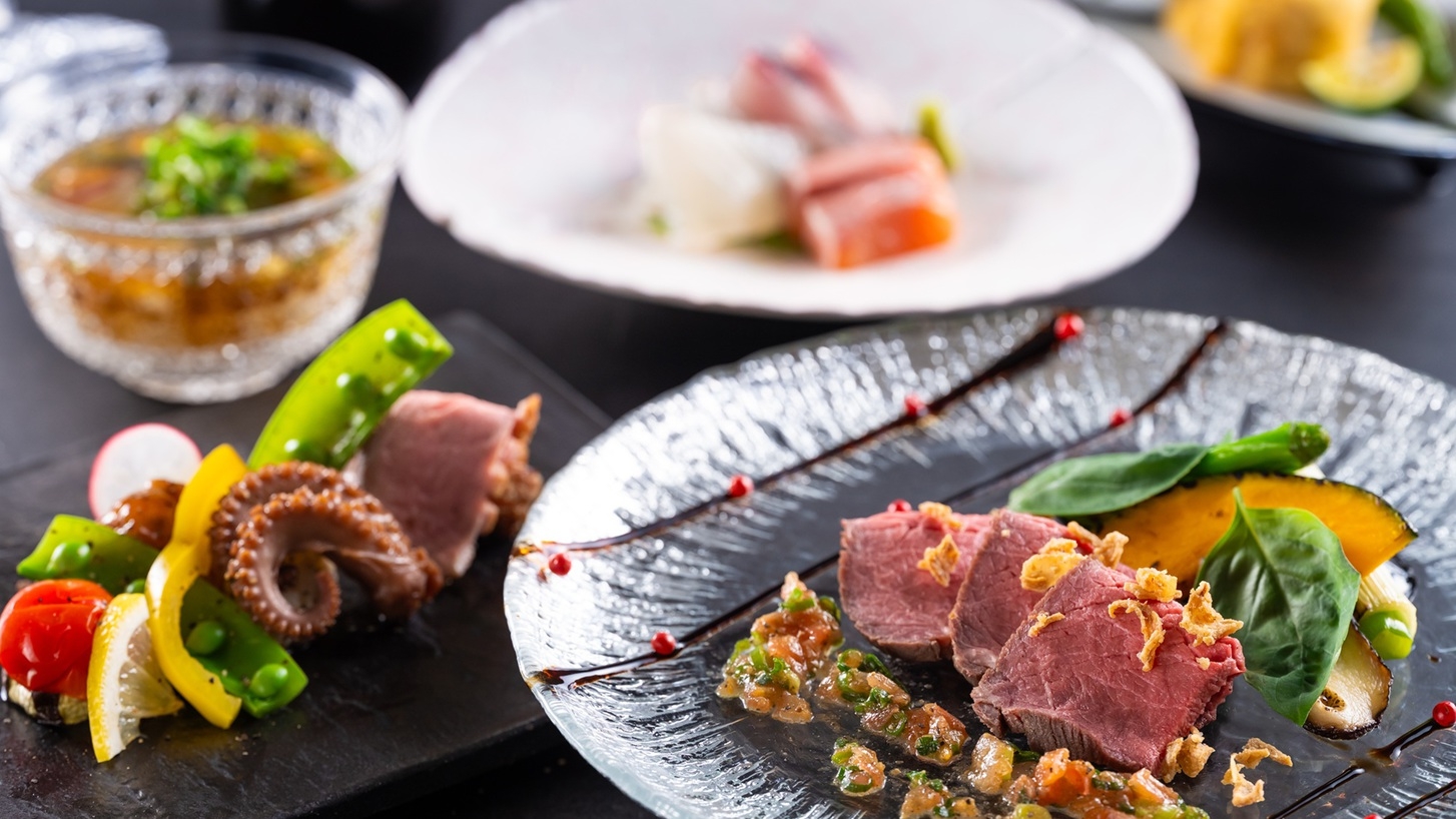 【レイトアウト12時の特典付／2食付／熊八会席】おおいた季節の味覚を楽しむ和洋会席