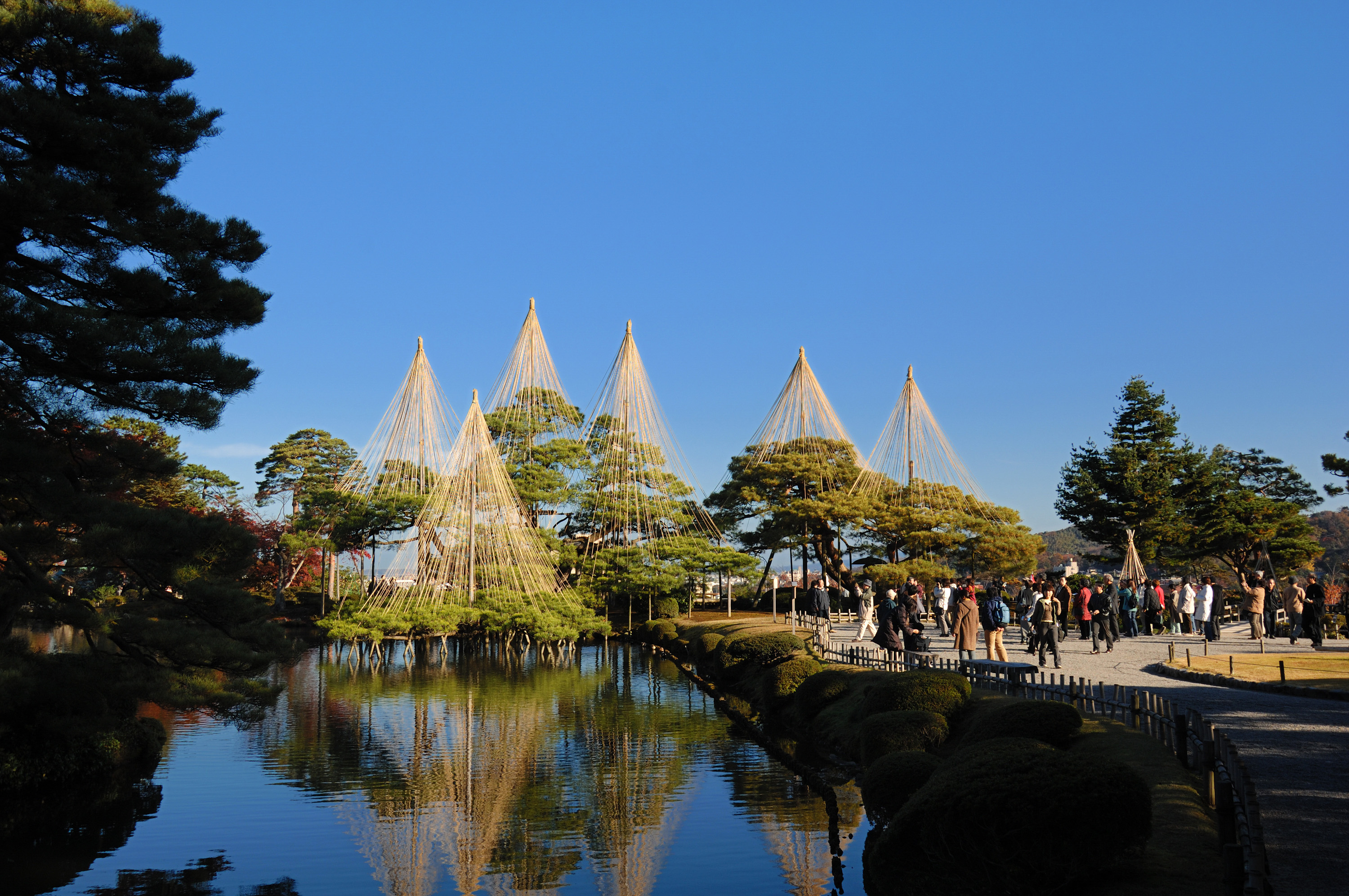 金沢の人気観光スポット『兼六園』