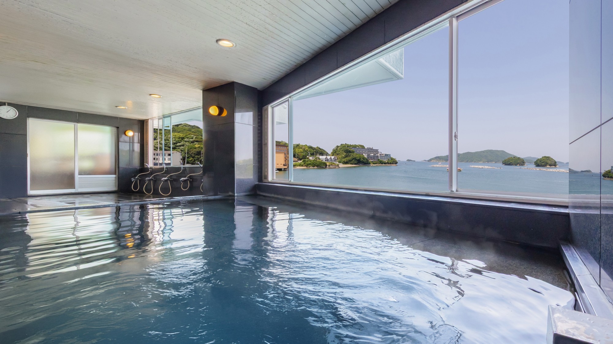 【最上級会席】三大味覚「松阪牛」「伊勢海老」「鮑」を贅沢に【ペット可】